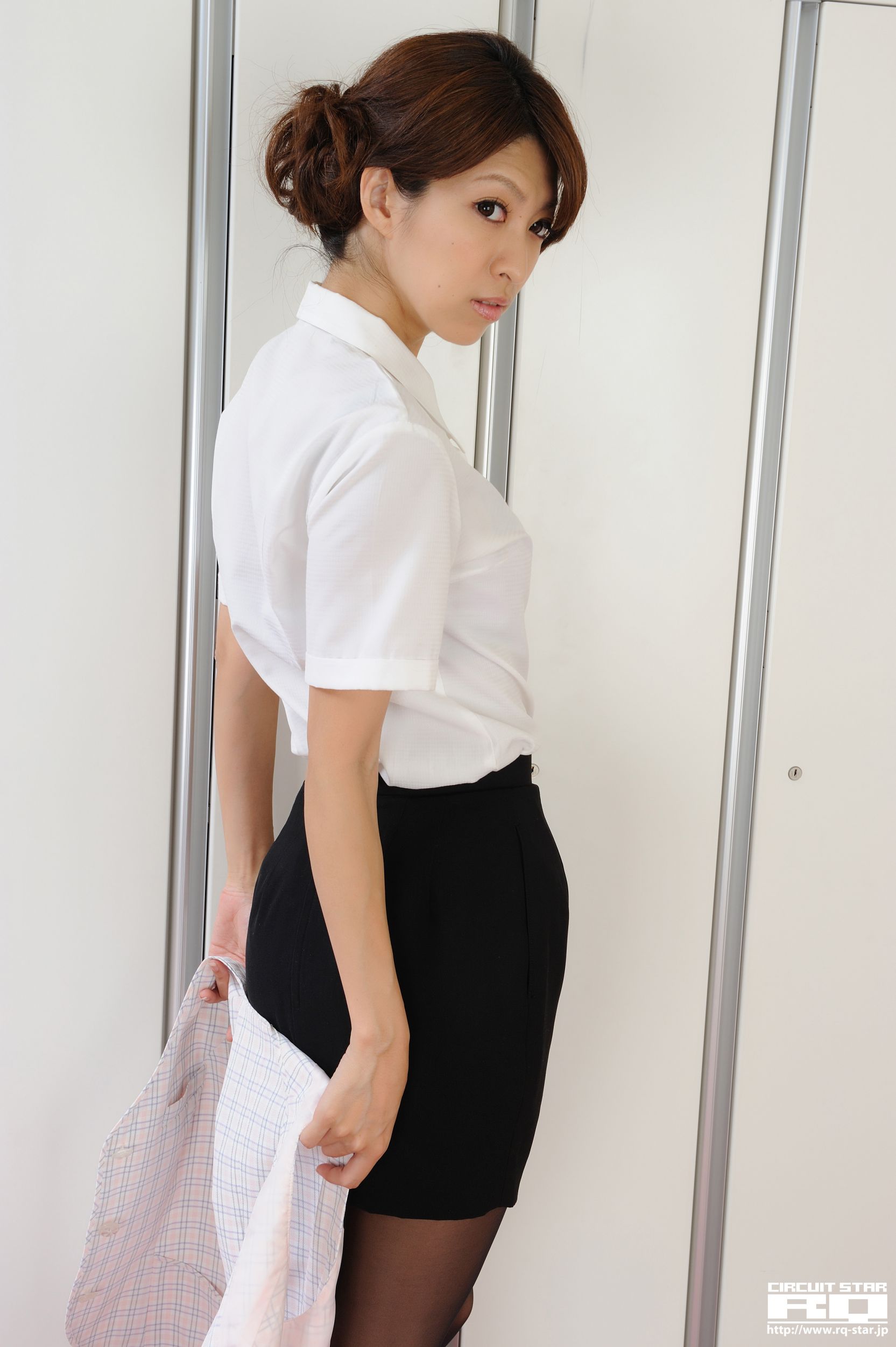 [RQ-STAR] NO.00551 黒崎あこ Office Lady 办公室女郎 写真集