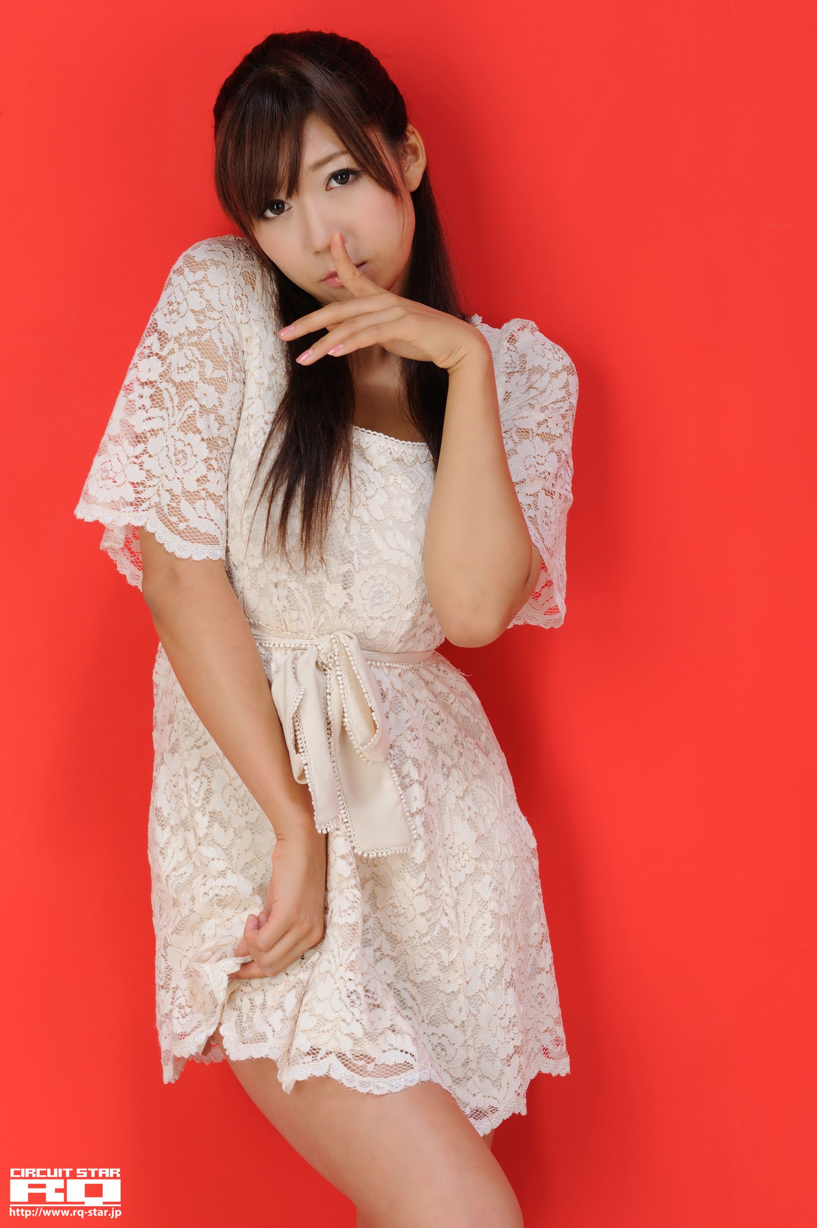 [RQ-STAR] NO.00558 Kanon Hokawa 穂川果音 Private Dress 写真集