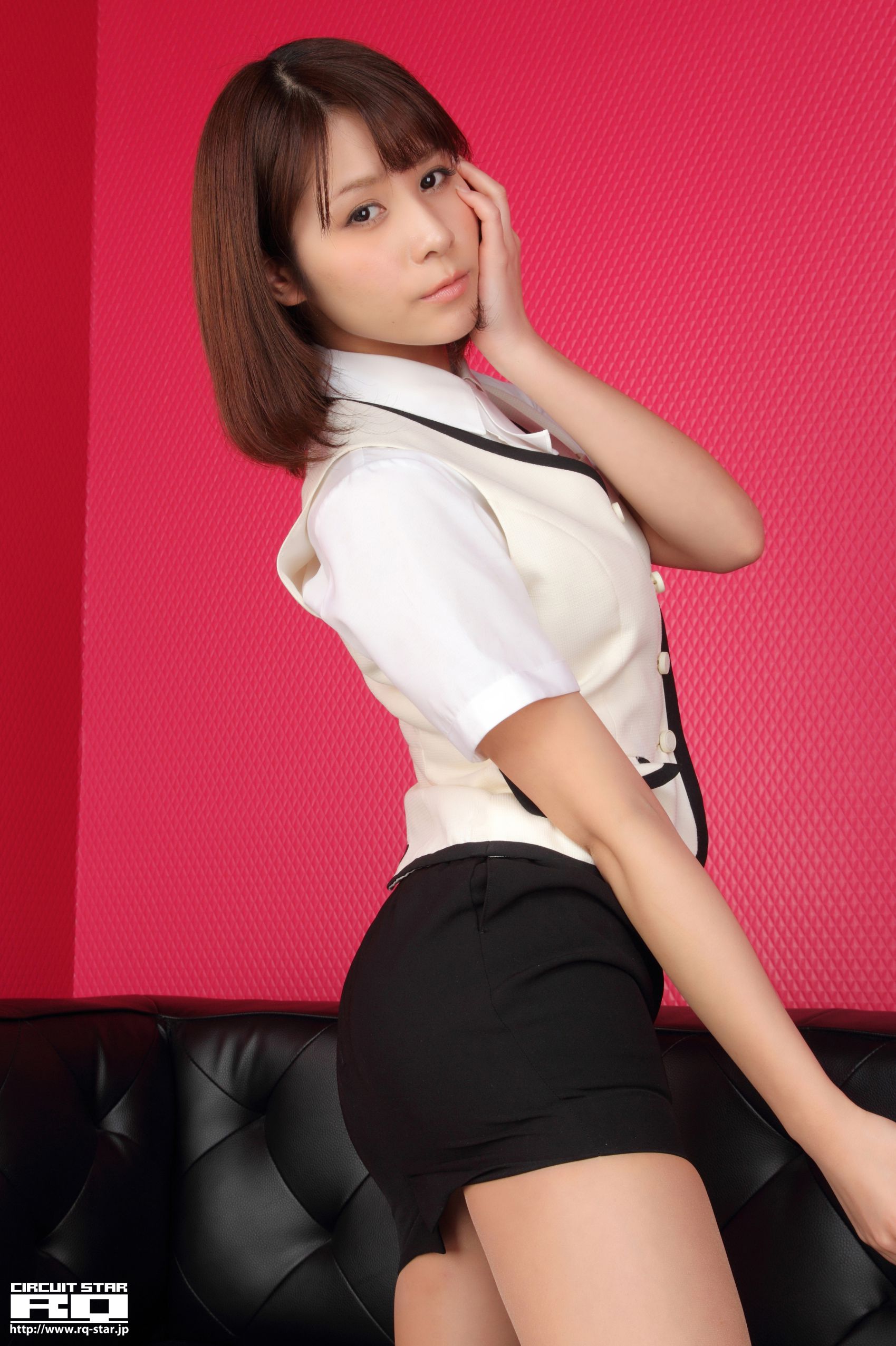 [RQ-STAR] NO.00585 立花早纪/立花サキ Office Lady 办公室女郎 写真集