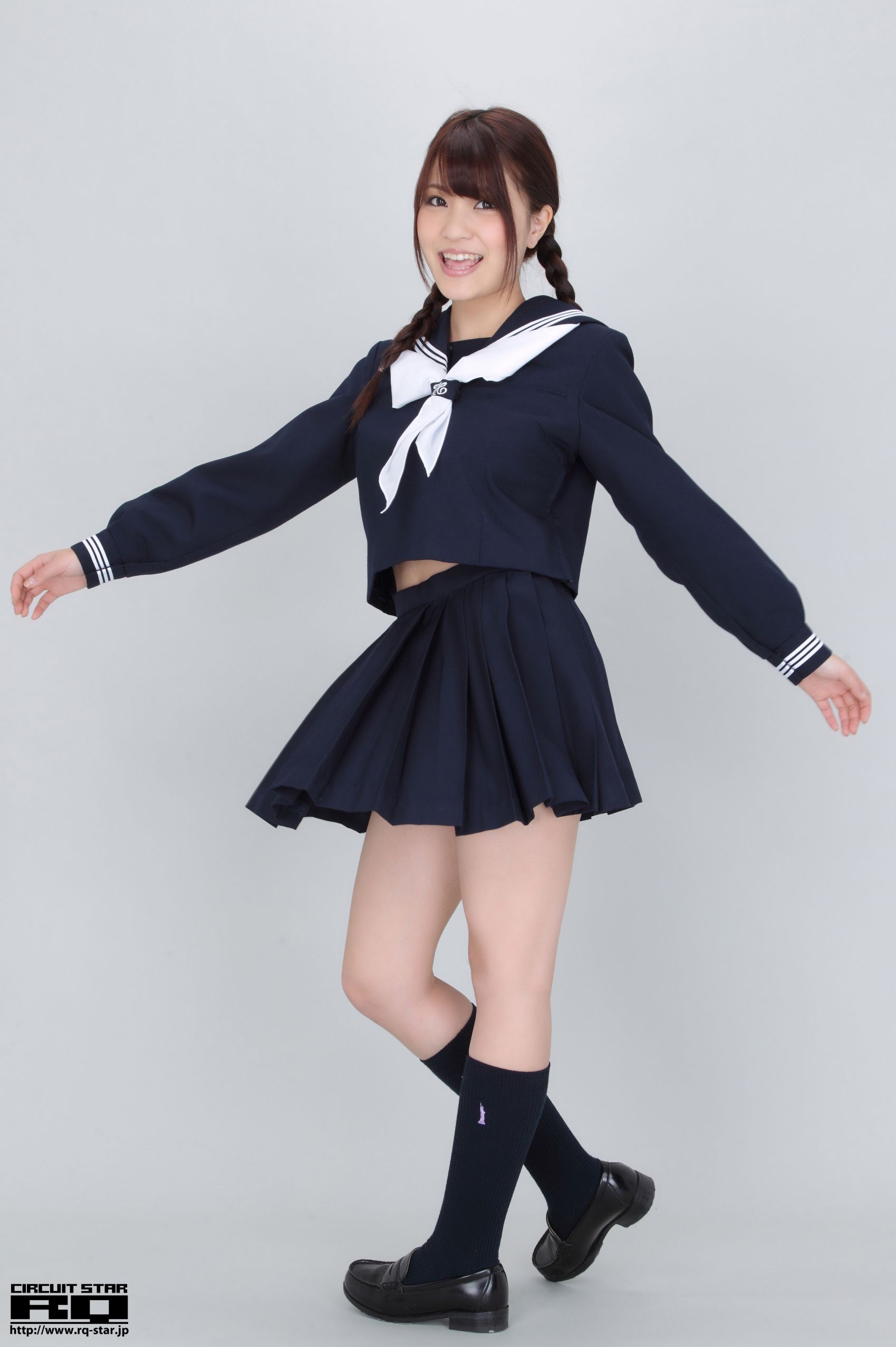 [RQ-STAR] NO.00607 柚崎明日香/岸明日香 High School 写真集