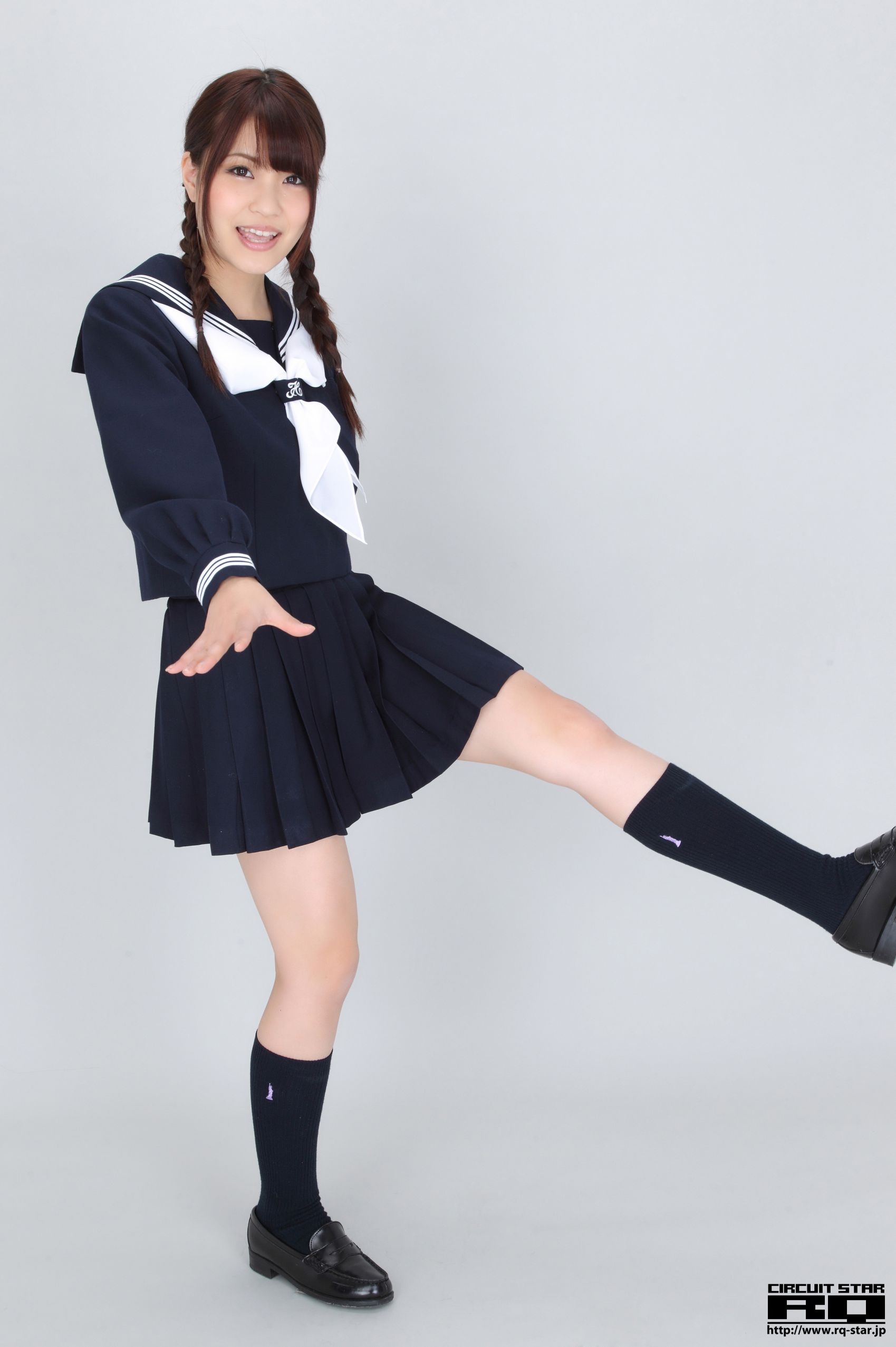 [RQ-STAR] NO.00607 柚崎明日香/岸明日香 High School 写真集