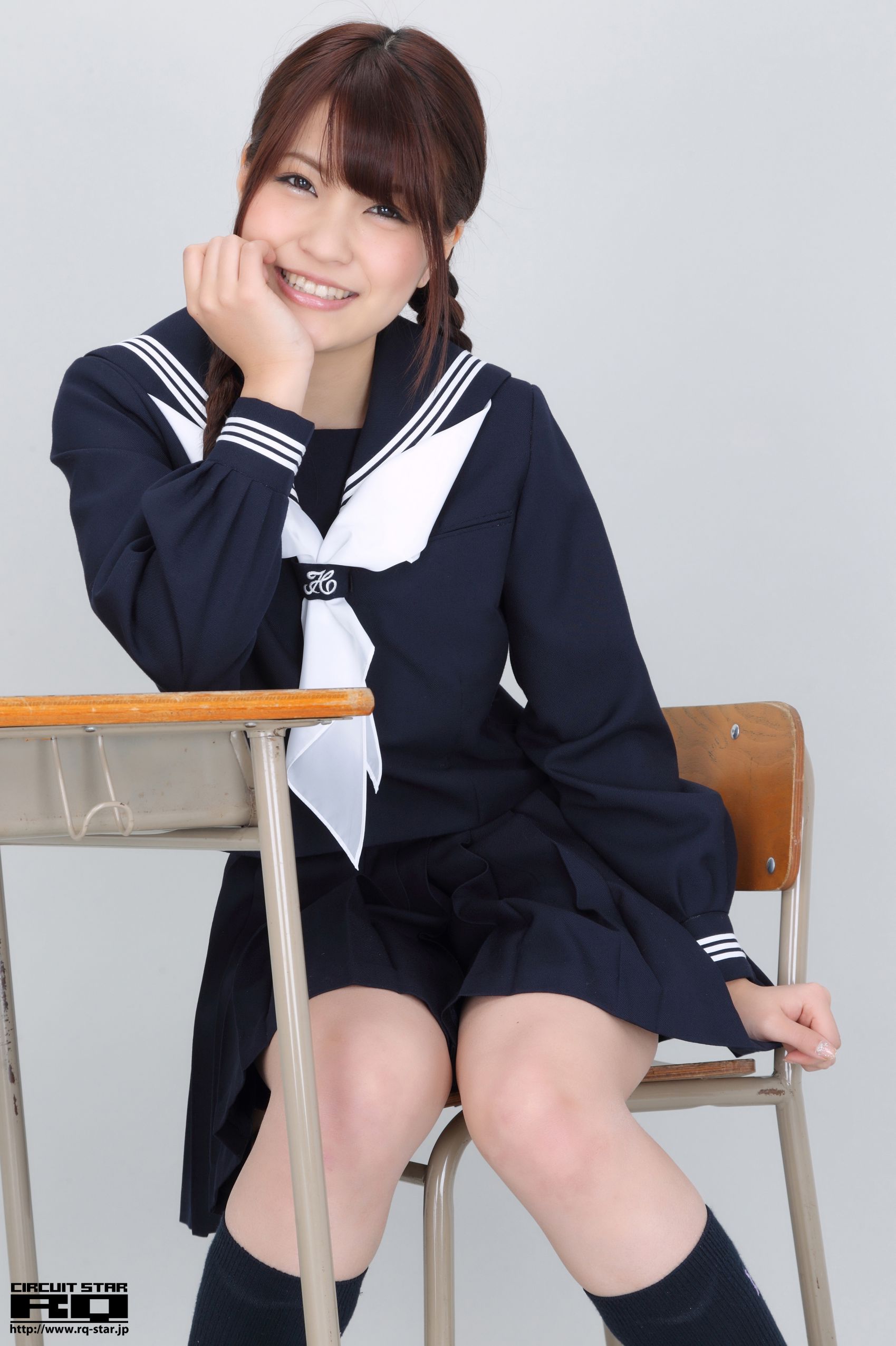 [RQ-STAR] NO.00607 柚崎明日香/岸明日香 High School 写真集