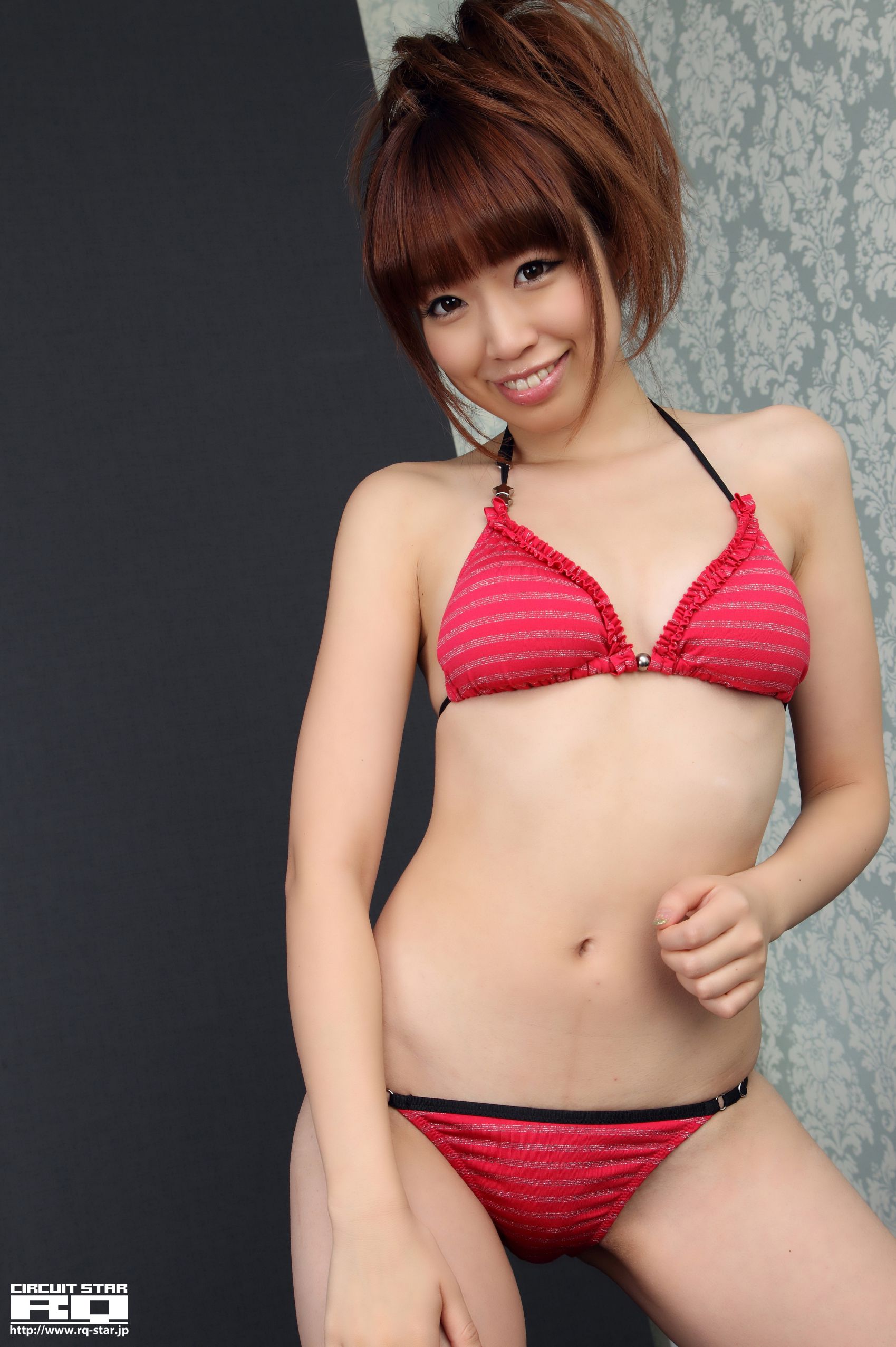 [RQ-STAR] NO.00610 山岡実乃里 Minori Yamaoka Swim Suits 写真集