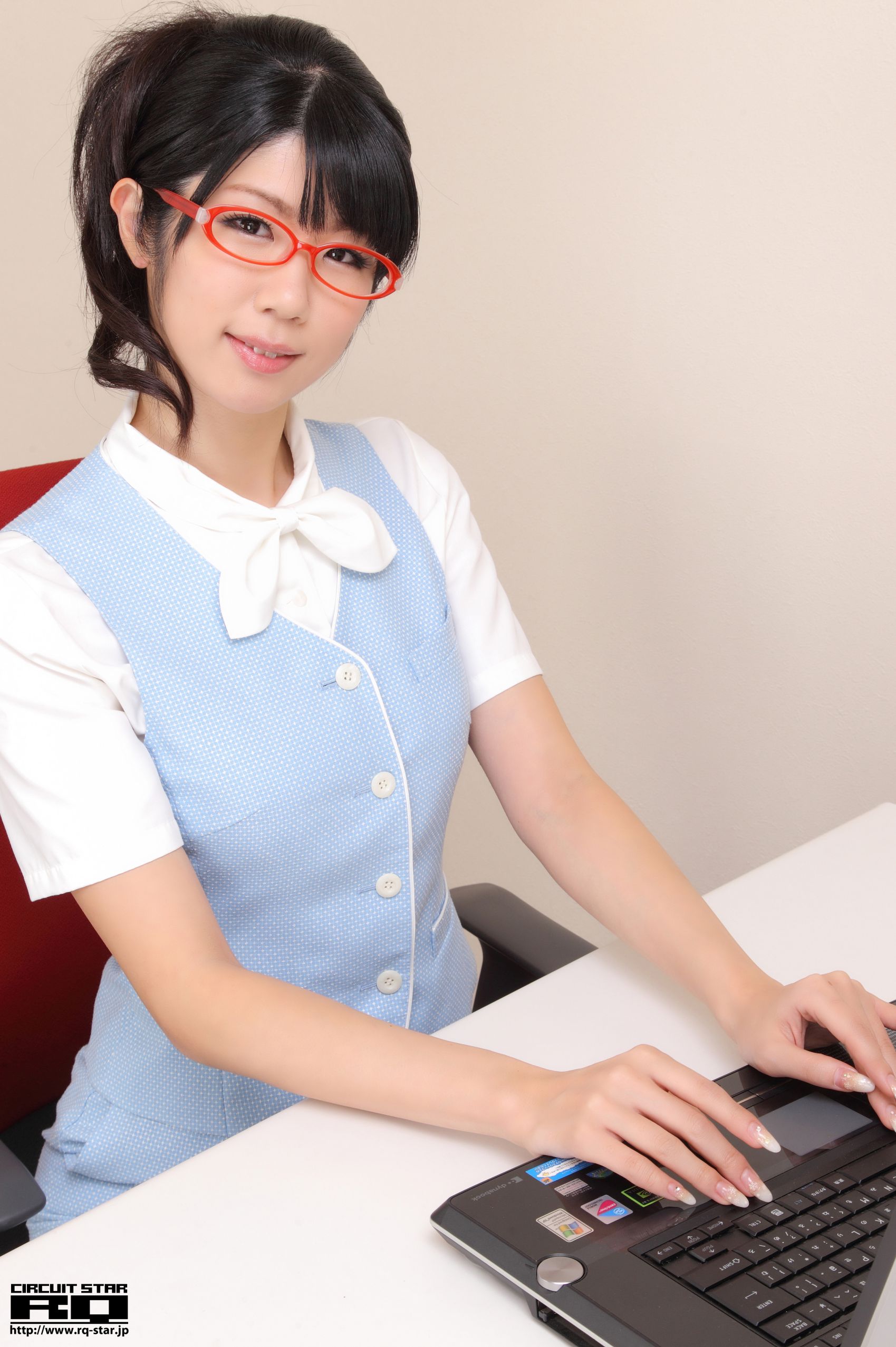 [RQ-STAR] NO.00614 Aoi Usami 宇佐美あおい Office Lady 写真集30