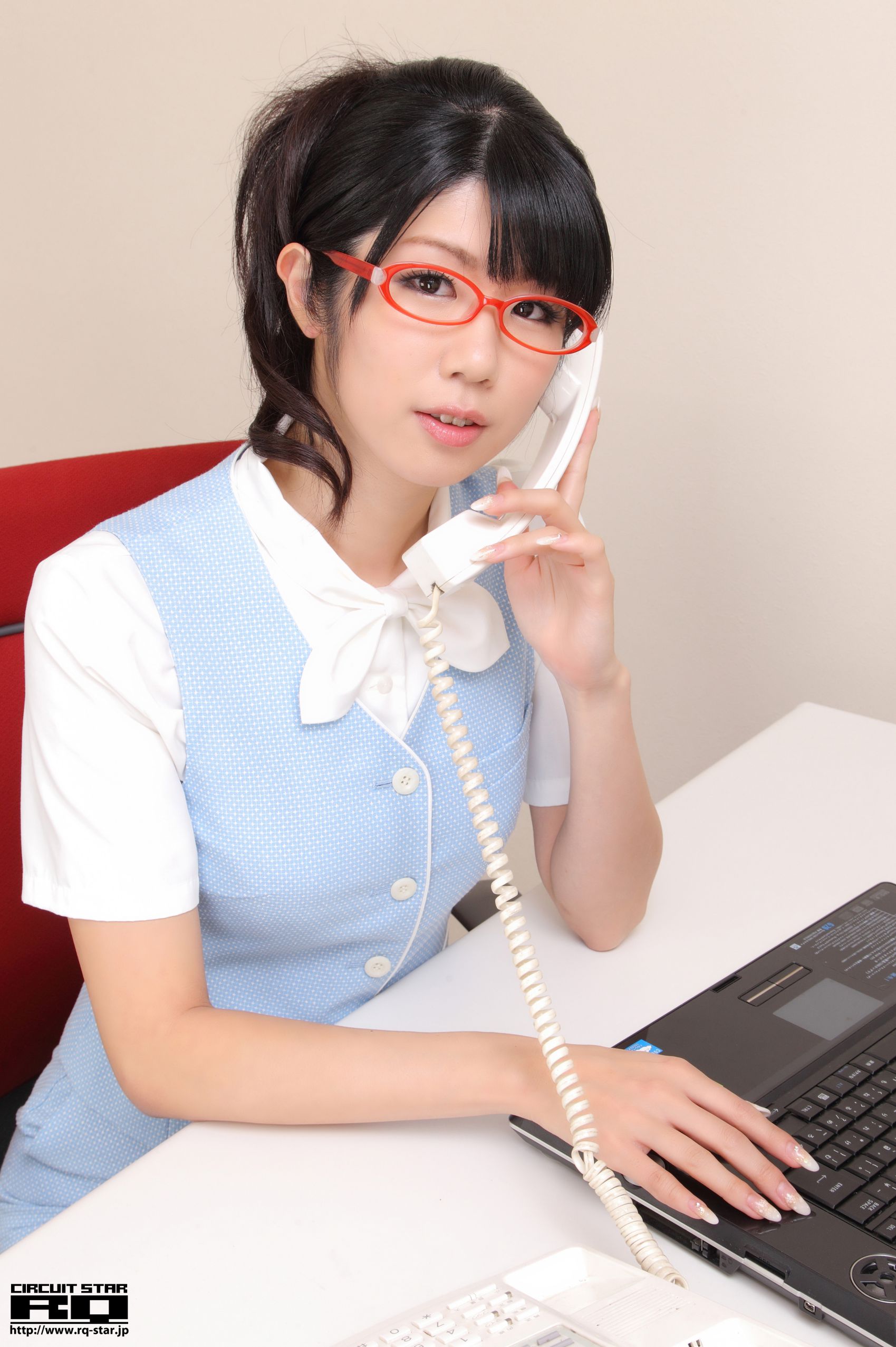 [RQ-STAR] NO.00614 Aoi Usami 宇佐美あおい Office Lady 写真集33