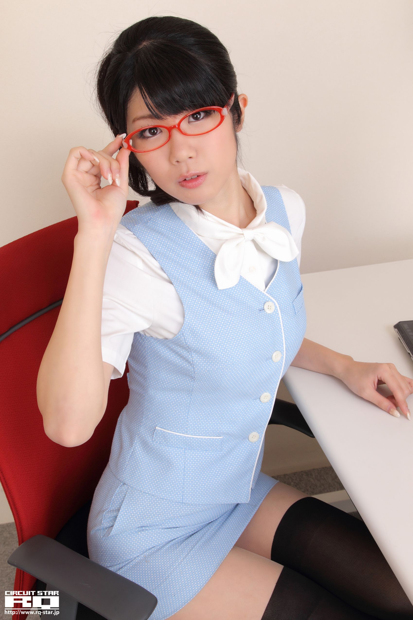 [RQ-STAR] NO.00614 Aoi Usami 宇佐美あおい Office Lady 写真集119