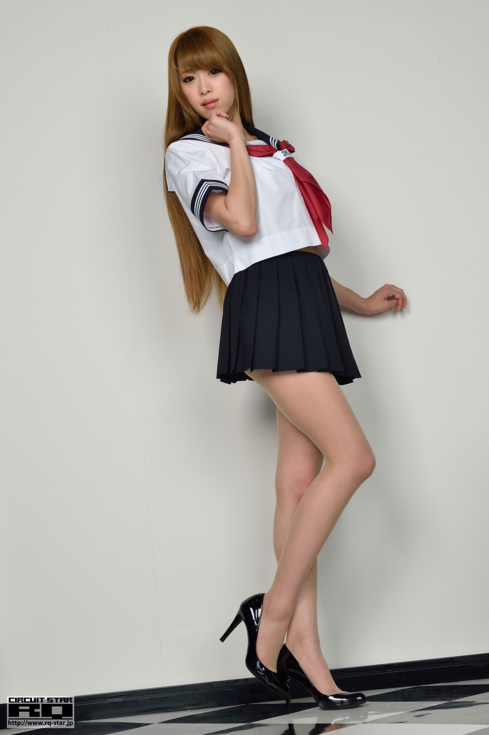 [RQ-STAR] NO.00680 Rima Serizawa 芹澤里茉 Sailor 写真集