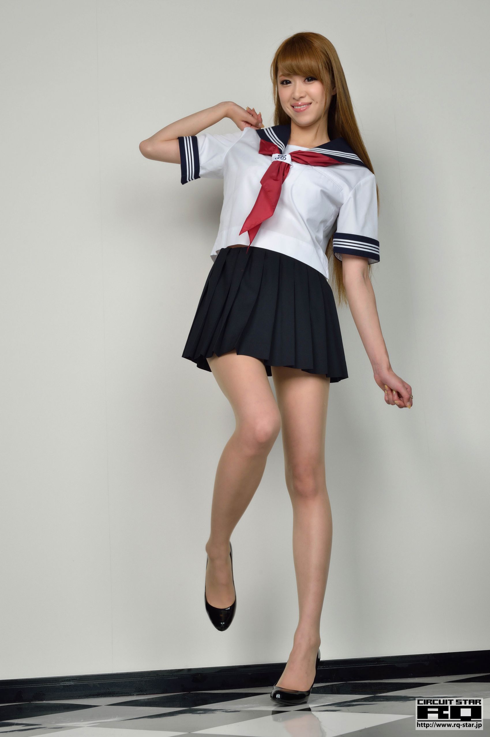 [RQ-STAR] NO.00680 Rima Serizawa 芹澤里茉 Sailor 写真集