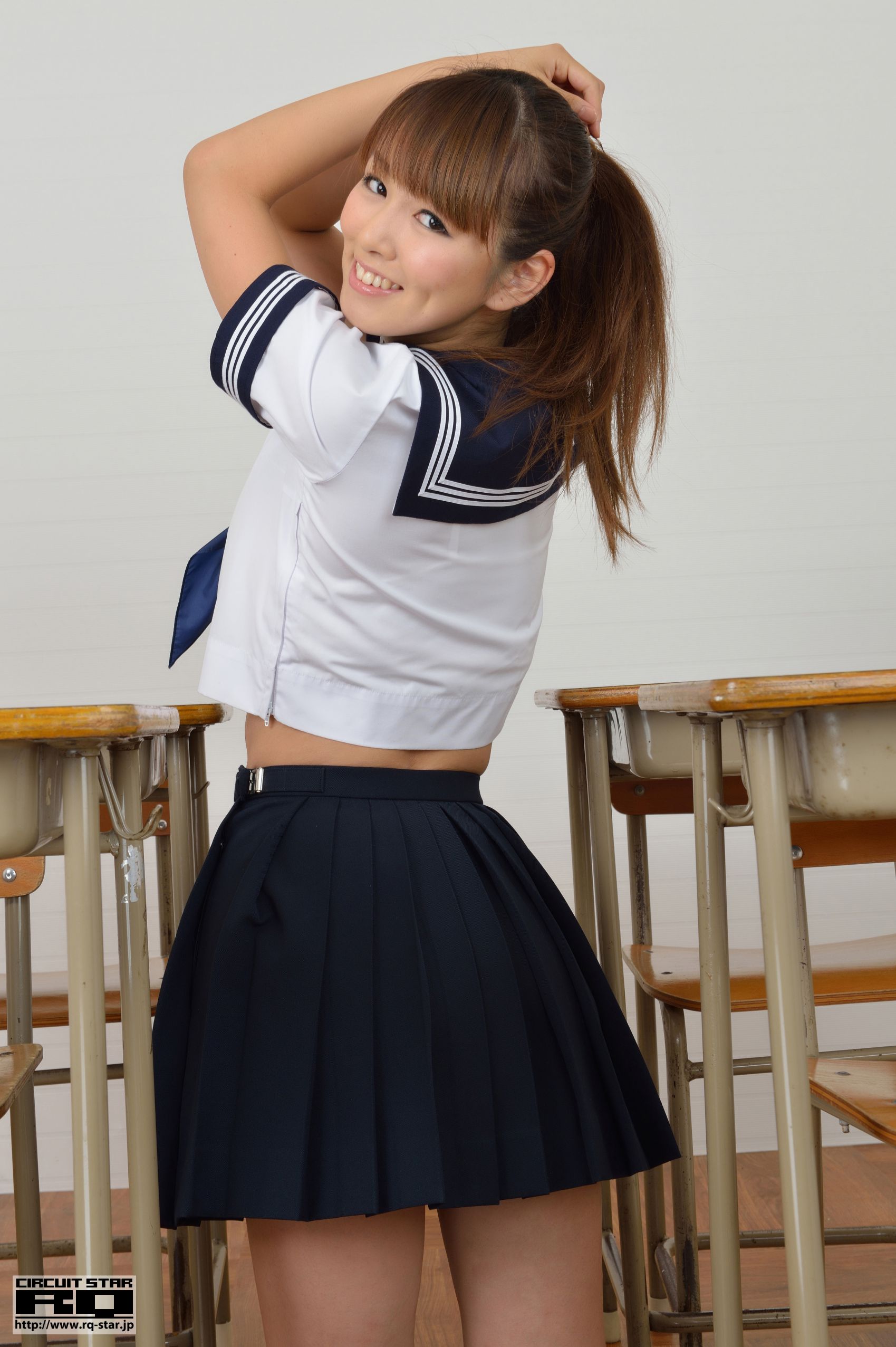 [RQ-STAR] NO.00691 中川静香 Shizuka Nakagawa Sailor 校服系列 写真集