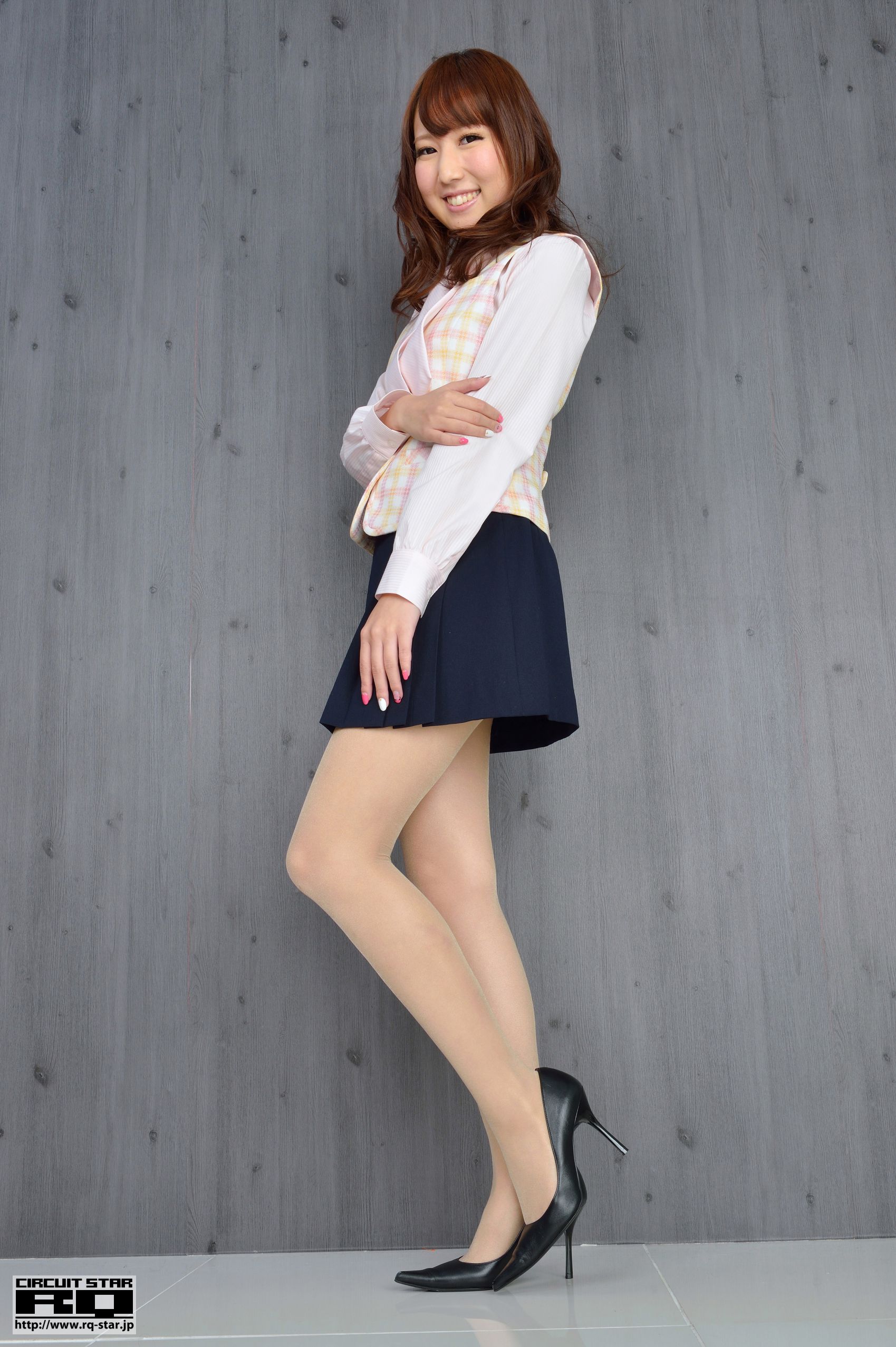 [RQ-STAR] NO.00739 高桥七海 Nanami Takahashi Office Lady 写真集9