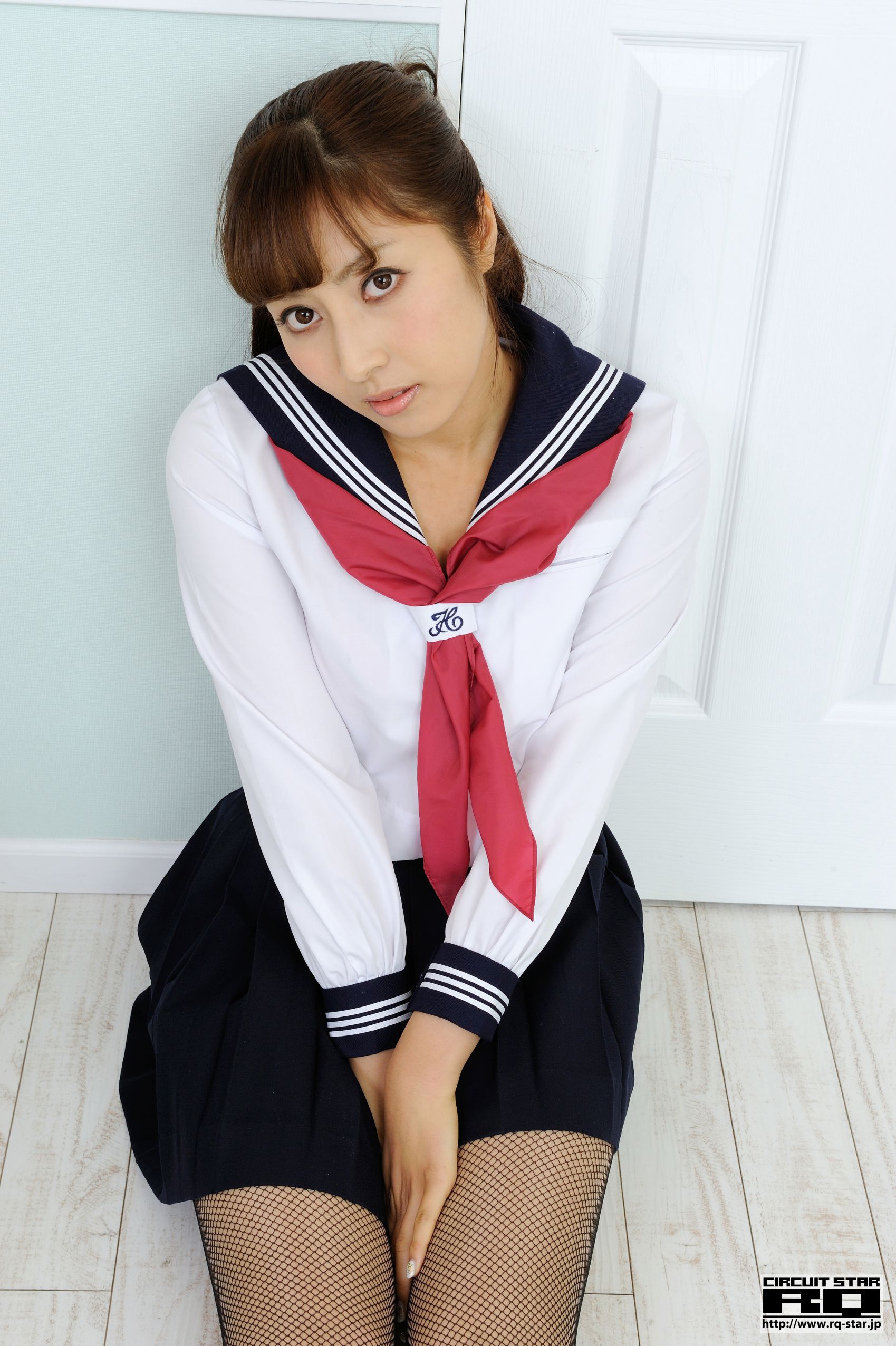 [RQ-STAR] NO.00741 岡咲翔子 Sailor Style 校服系列 写真集