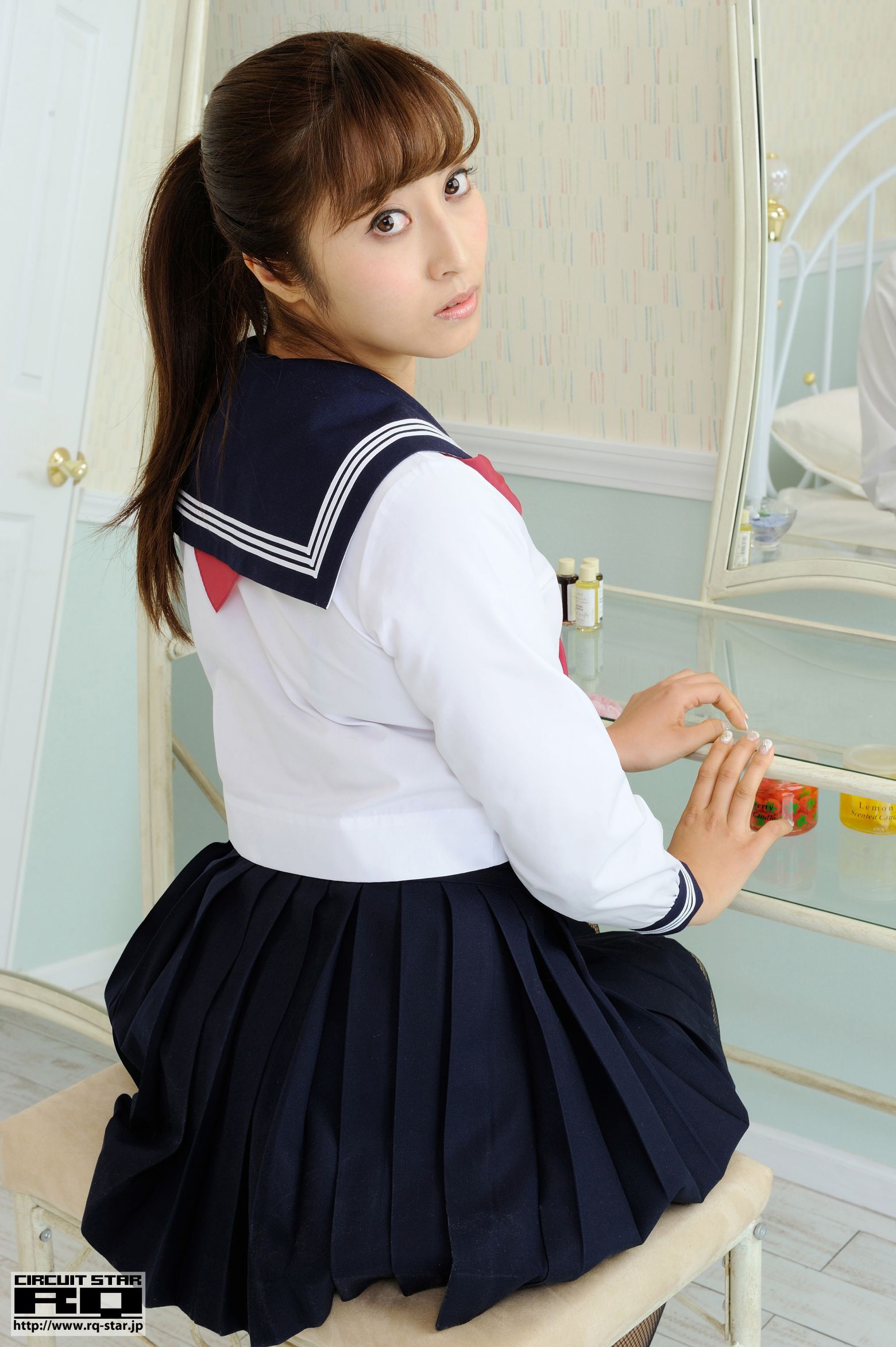 [RQ-STAR] NO.00741 岡咲翔子 Sailor Style 校服系列 写真集