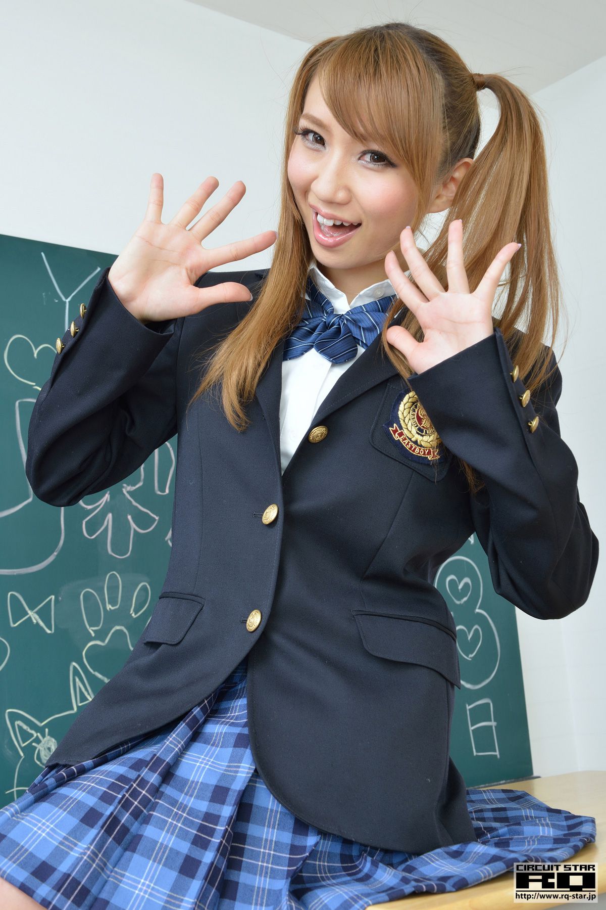 [RQ-STAR] NO.00782 青山莉菜 School Girl 校服系列 写真集