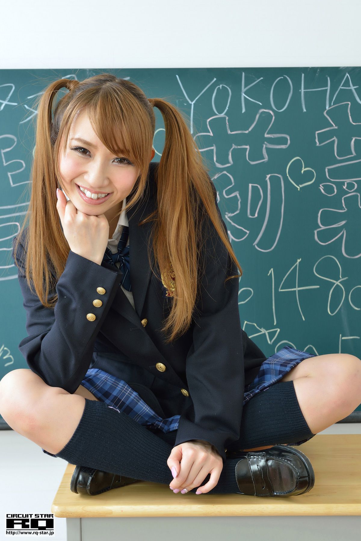 [RQ-STAR] NO.00782 青山莉菜 School Girl 校服系列 写真集