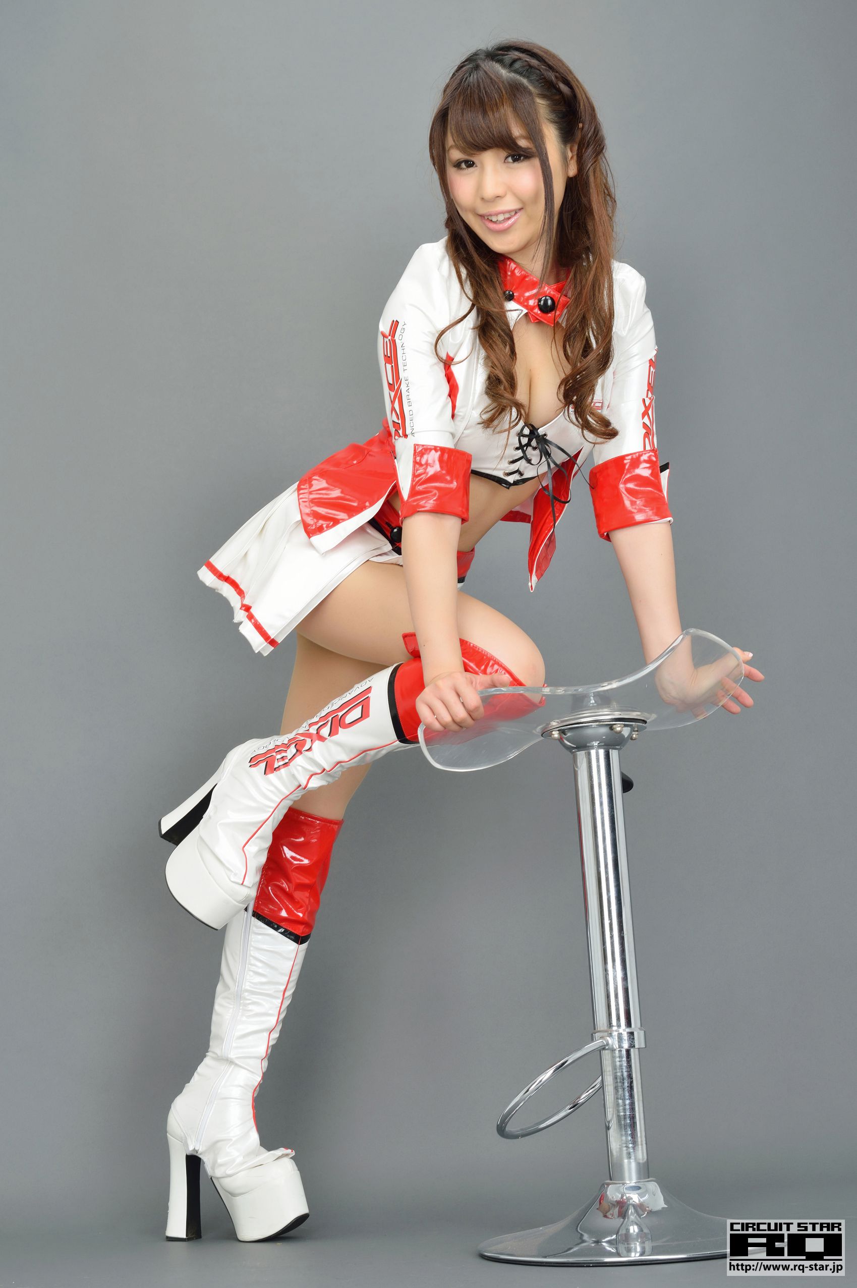 [RQ-STAR] NO.00825 Sayaka Aoi 蒼井彩加 Race Queen 写真集39