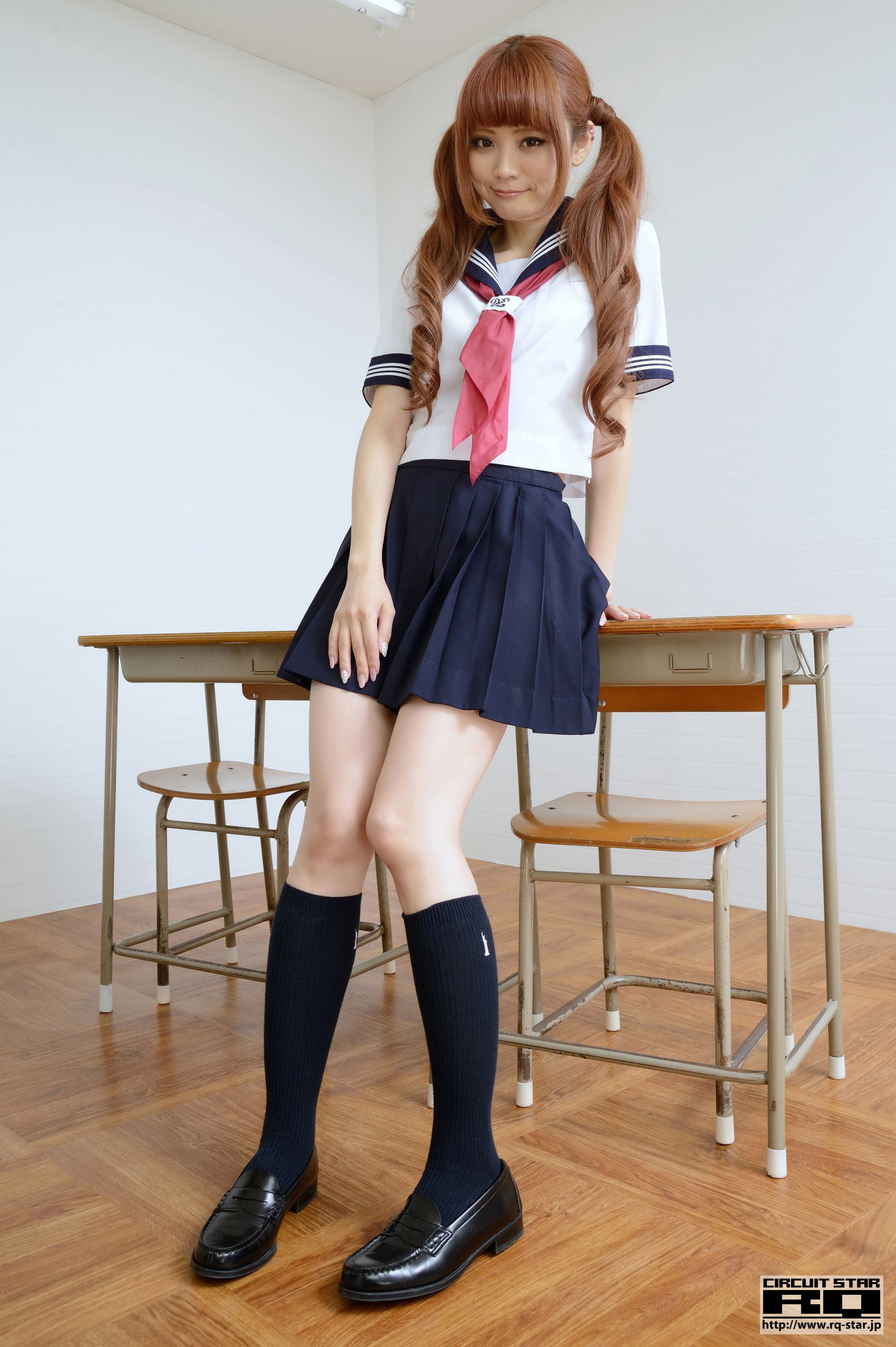 [RQ-STAR] NO.00831 朔矢あいね Sailor Girl 水手服 写真集9