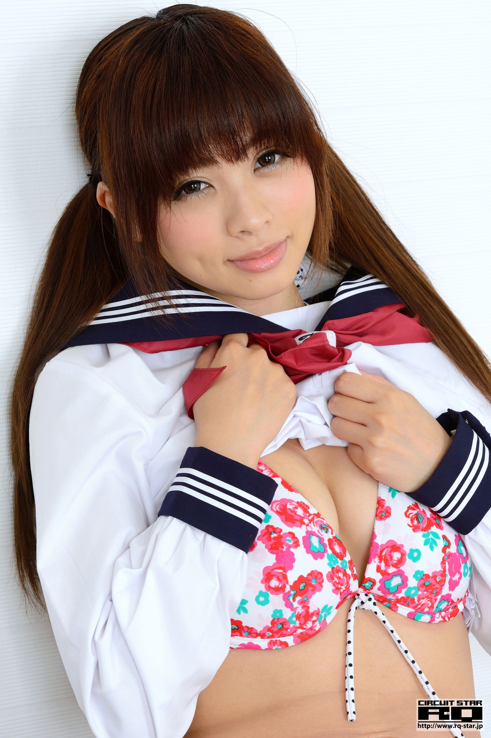 [RQ-STAR] NO.00859 YUKI School Girl 校服 写真集