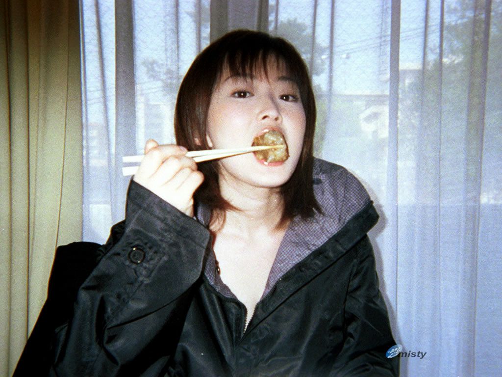 [@misty] No.002 May Iikubo 飯窪五月 写真集