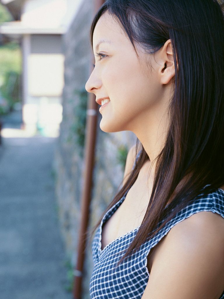 [Wanibooks] NO.10 Ayaka Komatsu 小松彩夏 写真集