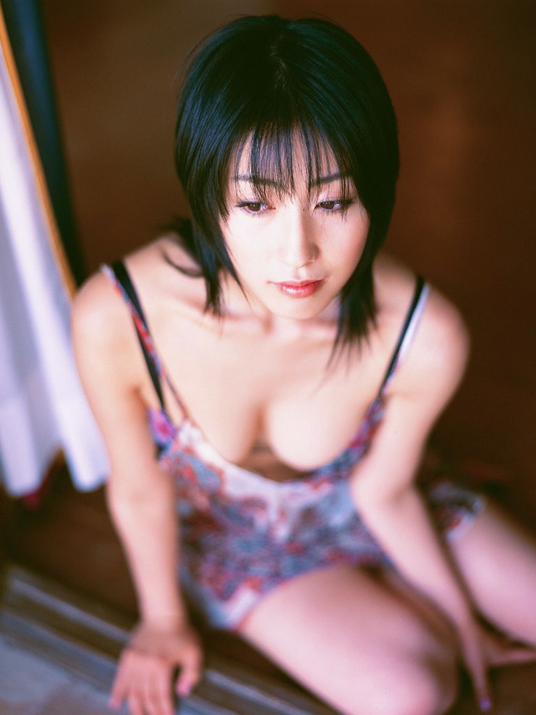 [Wanibooks] NO.15 Hiroko Sato 佐藤寛子 写真集