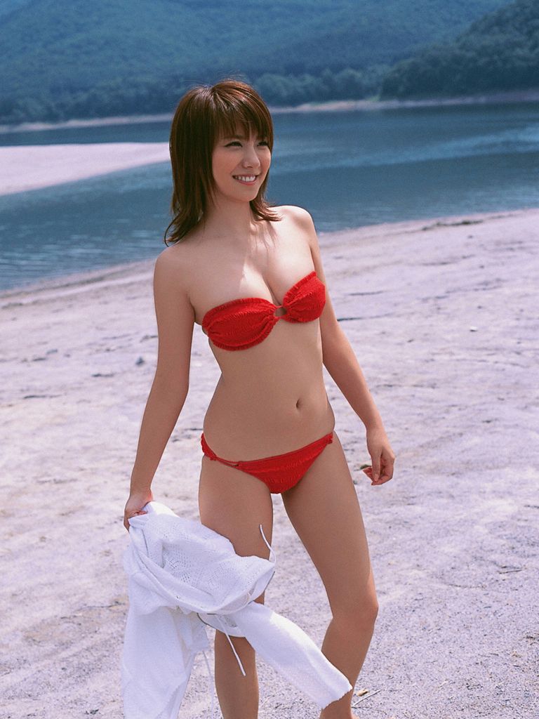 [Wanibooks] NO.30 Azusa Yamamoto 山本梓 写真集