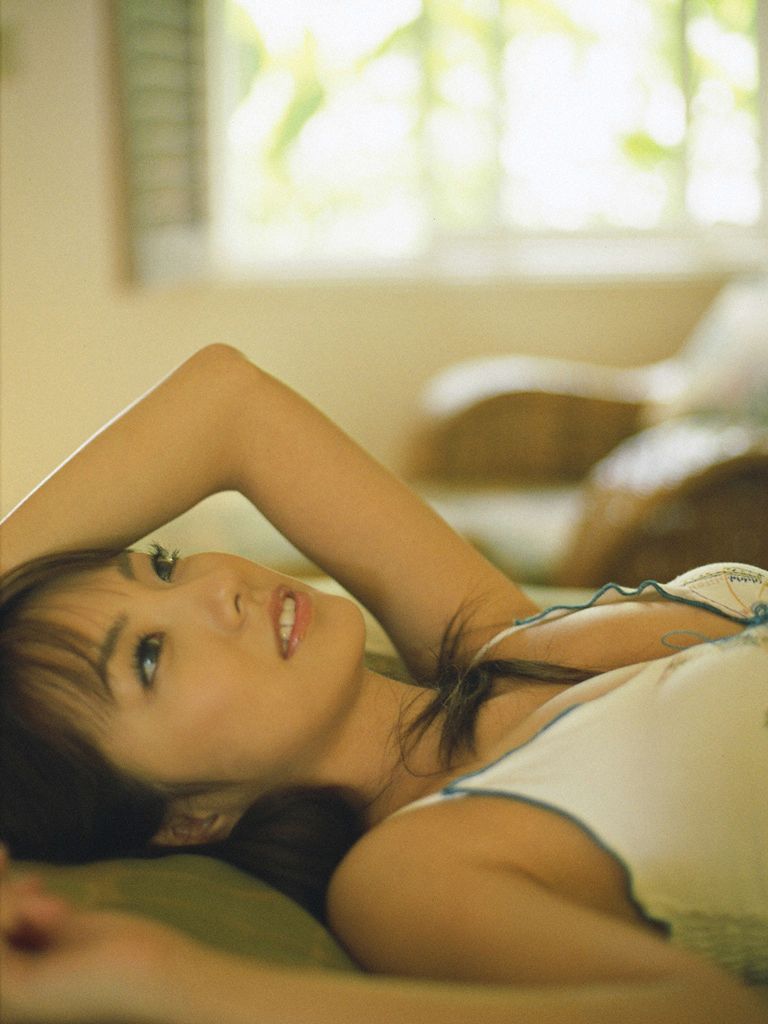 [Wanibooks] NO.44 Azusa Yamamoto 山本梓 写真集