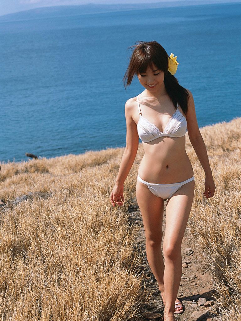 [Wanibooks] NO.44 Azusa Yamamoto 山本梓 写真集