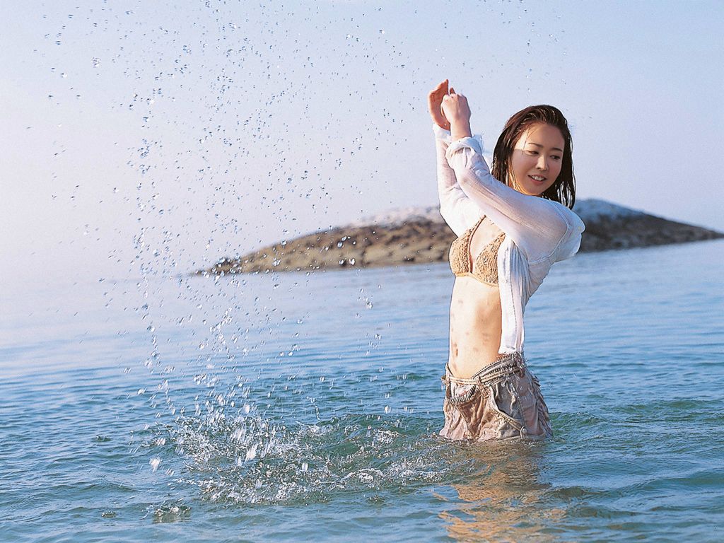 [Wanibooks] NO.50 Sayuri Iwata 岩田小百合/岩田さゆり 写真集