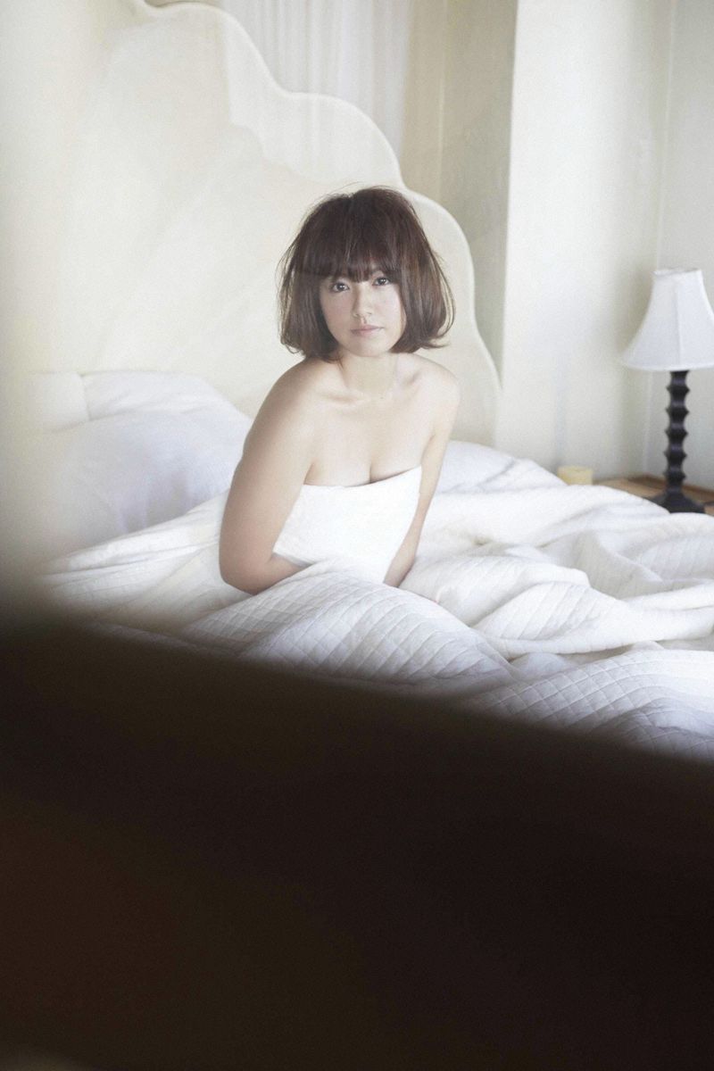 [Wanibooks] NO.83 Sayaka Isoyama 矶山沙也加/矶山さやか 写真集