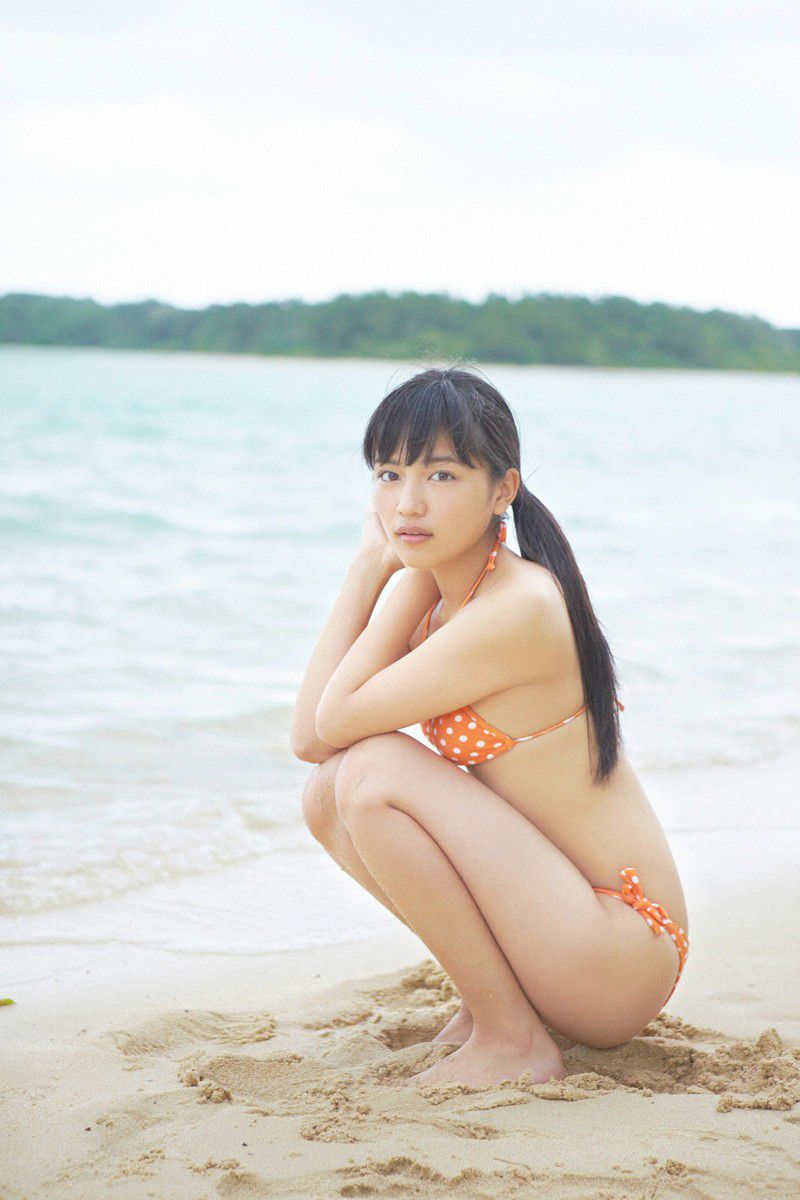 [Wanibooks] NO.100 Haruna Kawaguchi 川口春奈 写真集