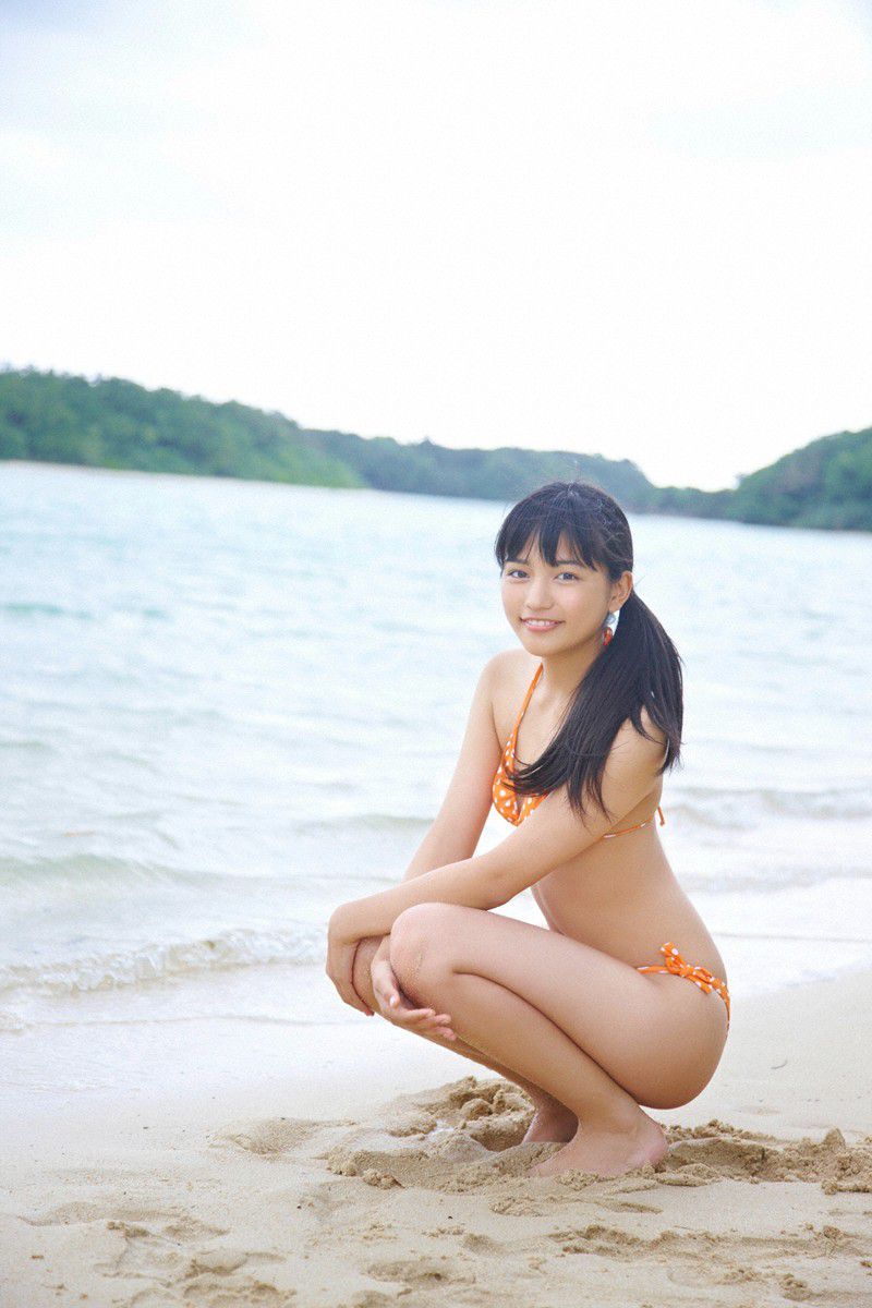 [Wanibooks] NO.100 Haruna Kawaguchi 川口春奈 写真集