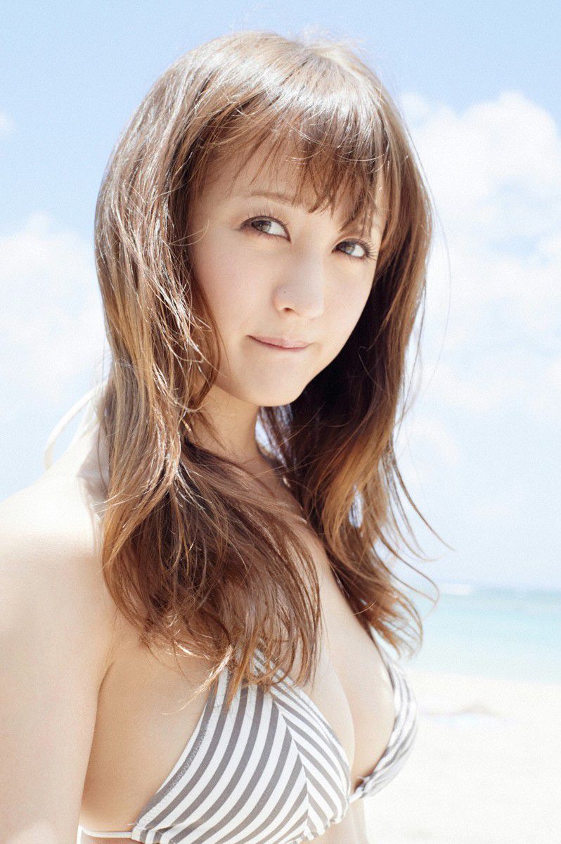 [Wanibooks] NO.102 Komatsu Ayaka 小松彩夏 写真集