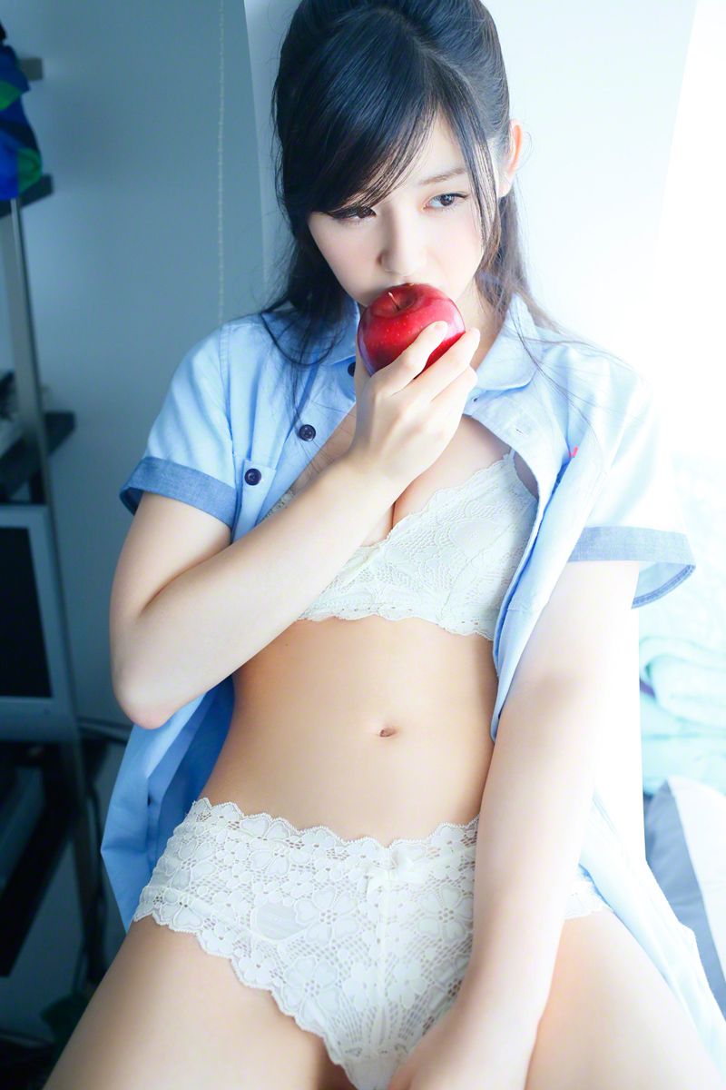 [Wanibooks] NO.126 Rina Koike 小池里奈 写真集