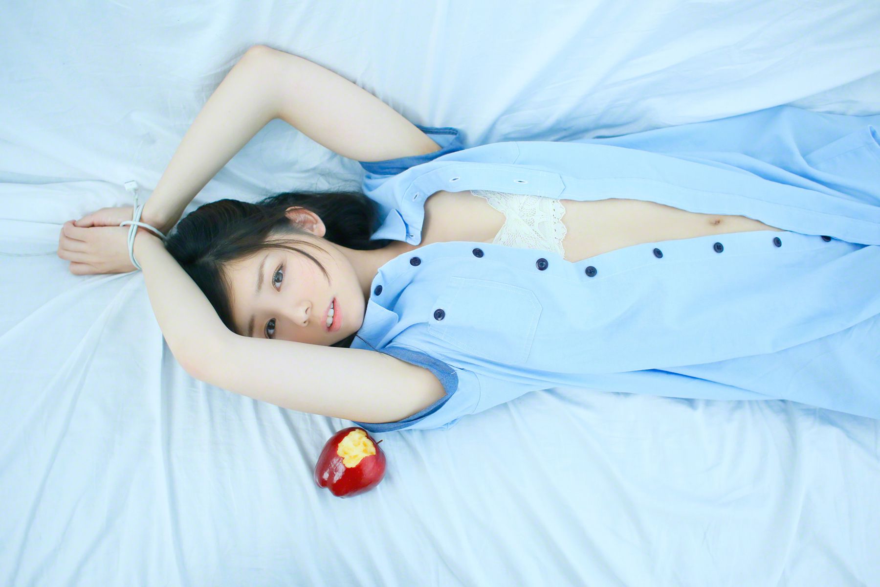 [Wanibooks] NO.126 Rina Koike 小池里奈 写真集