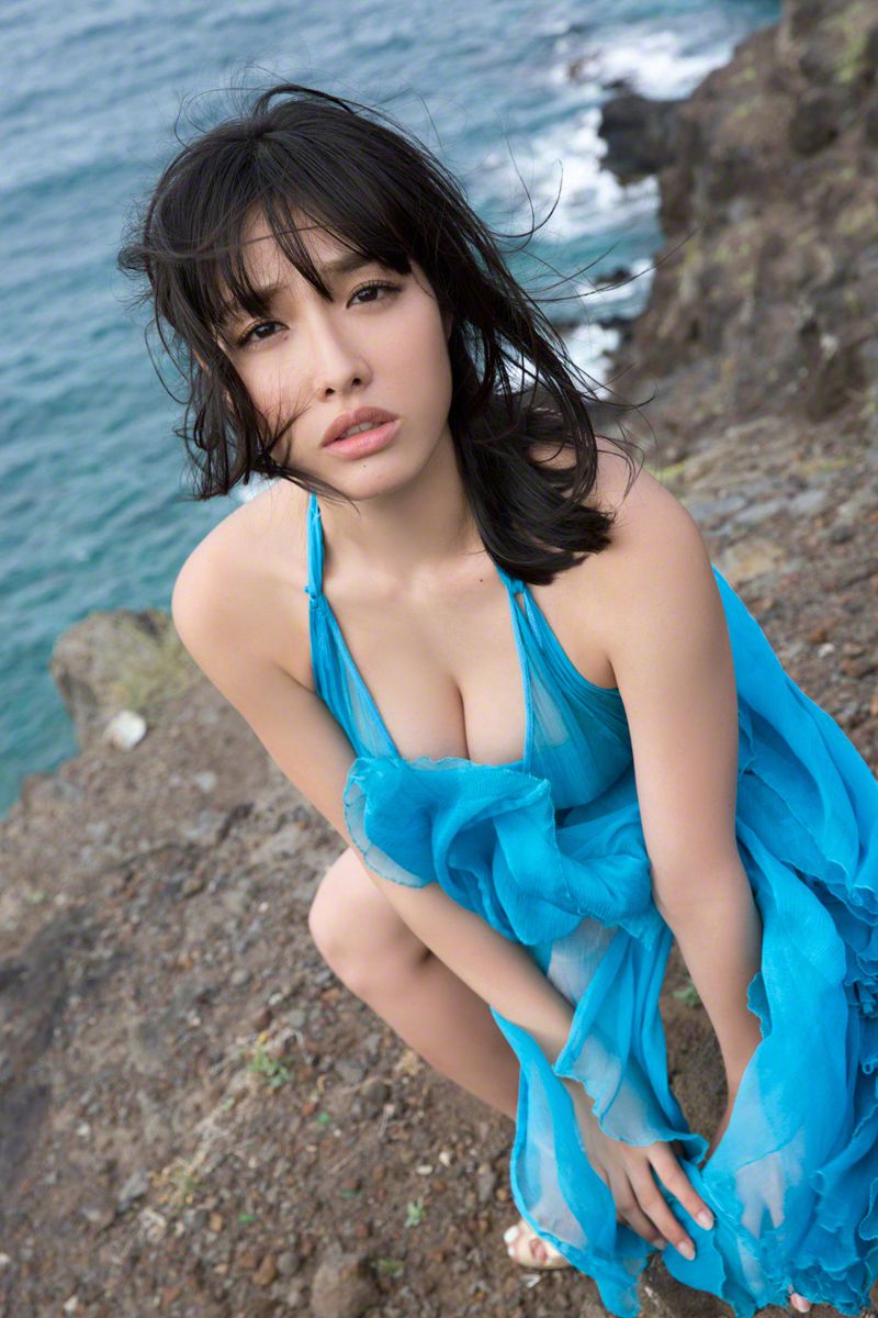 [Wanibooks] NO.127 Anna Konno 今野杏南 写真集