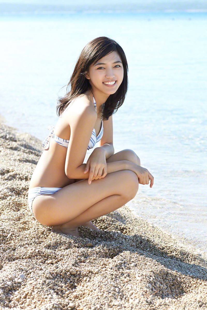 [Wanibooks] NO.132 Haruna Kawaguchi 川口春奈 写真集