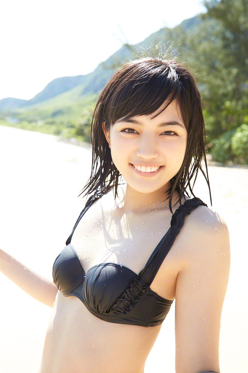 [Wanibooks] NO.132 Haruna Kawaguchi 川口春奈 写真集