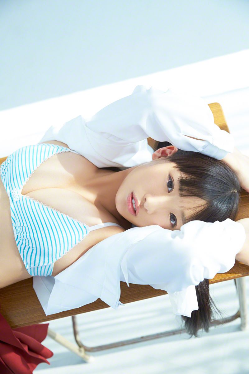 [Wanibooks] NO.133 Hikari Shiina 椎名光/椎名ひかり 写真集