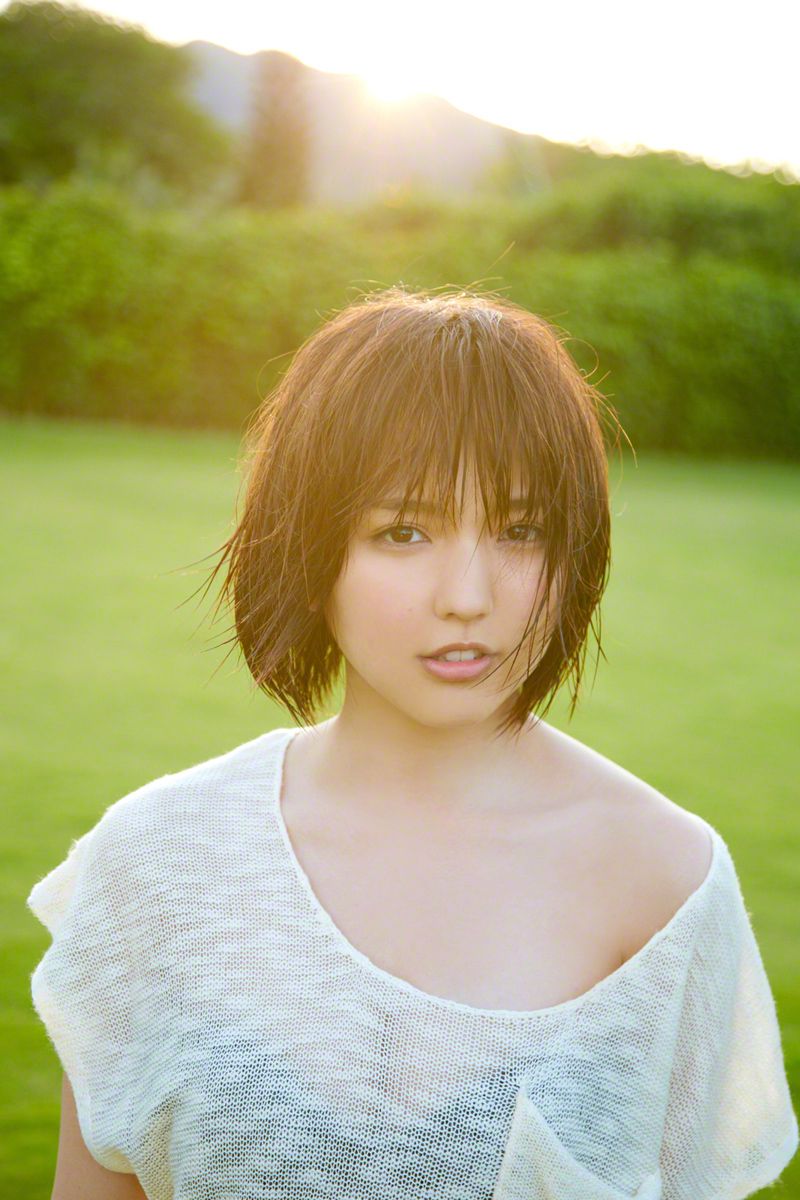 [Wanibooks] NO.135 Erina Mano 真野惠里菜 写真集