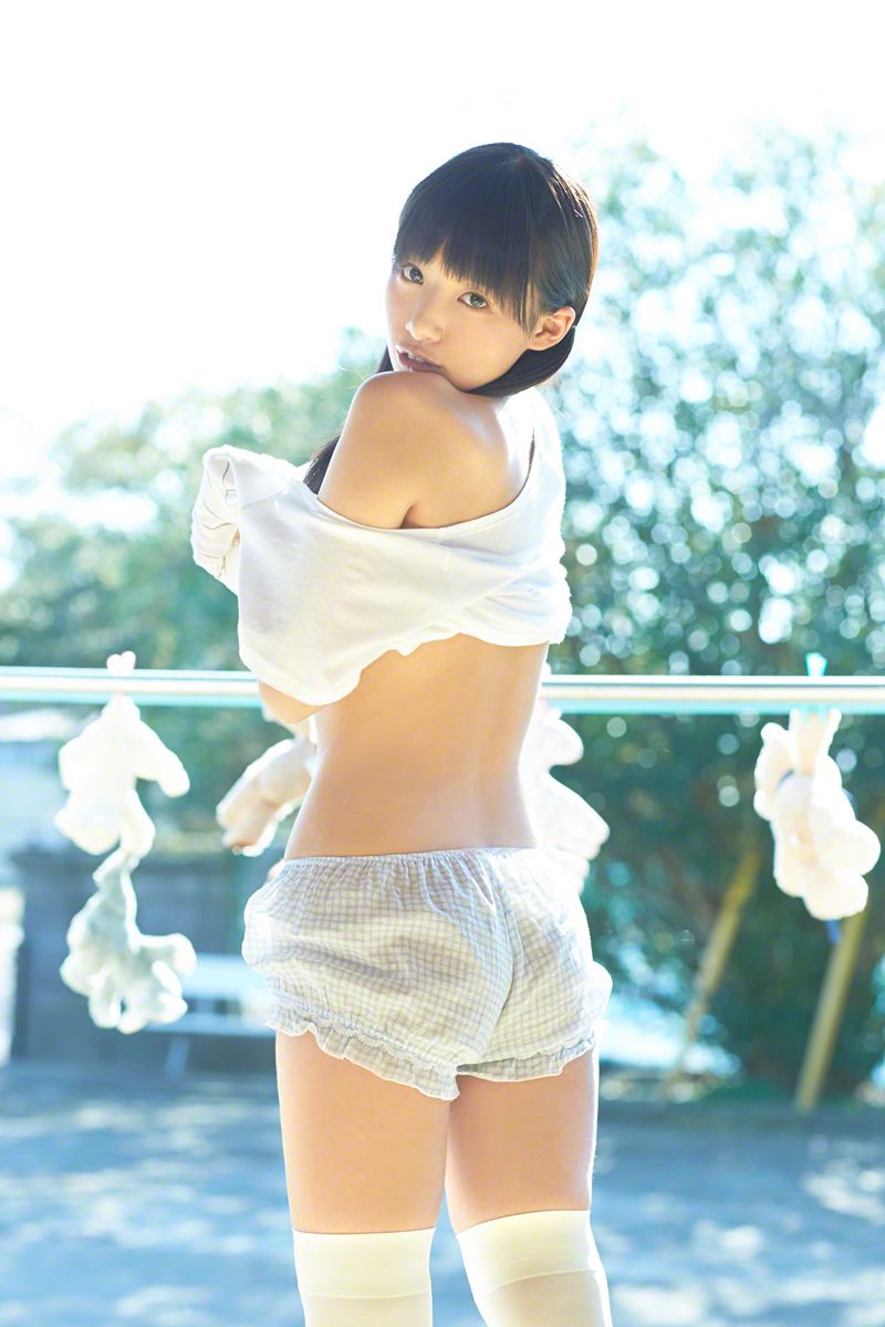 [Wanibooks] NO.133 Hikari Shiina 椎名光/椎名ひかり 写真集