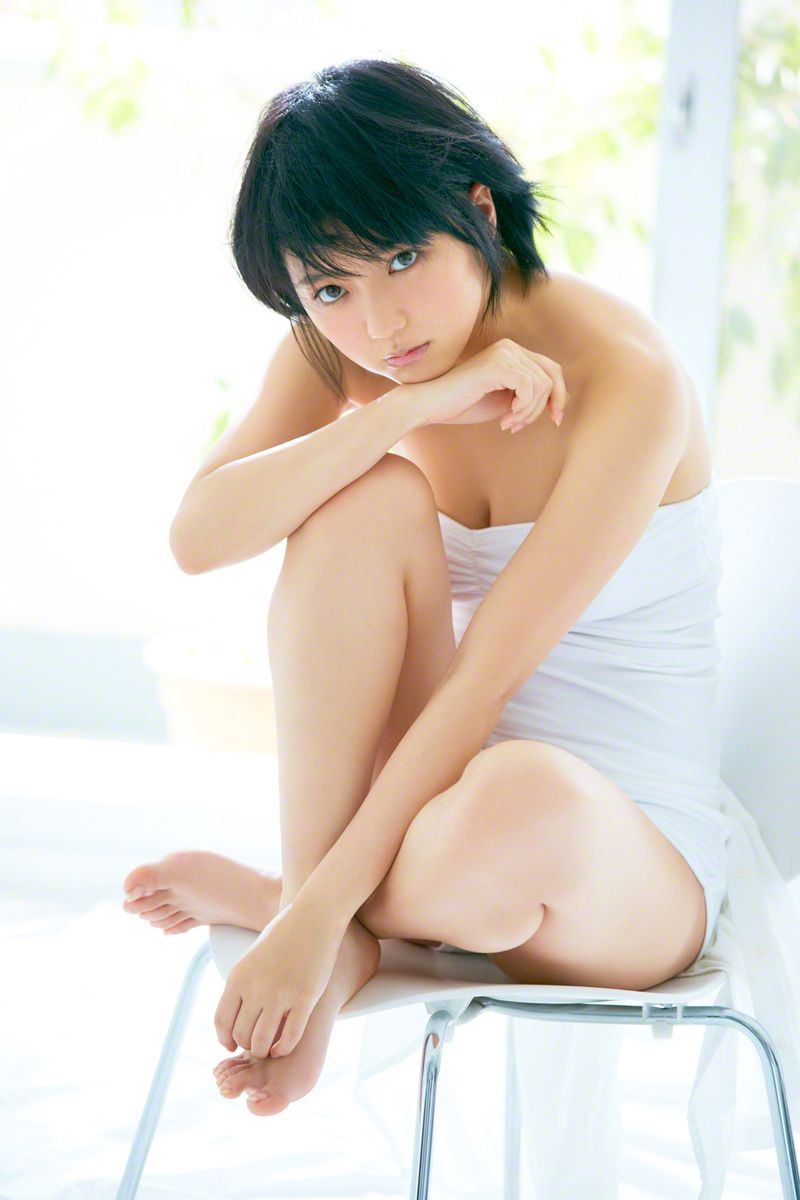 [Wanibooks] NO.135 Erina Mano 真野惠里菜 写真集