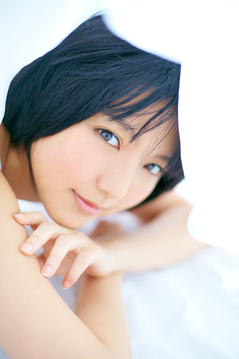 [Wanibooks] NO.135 Erina Mano 真野惠里菜 写真集