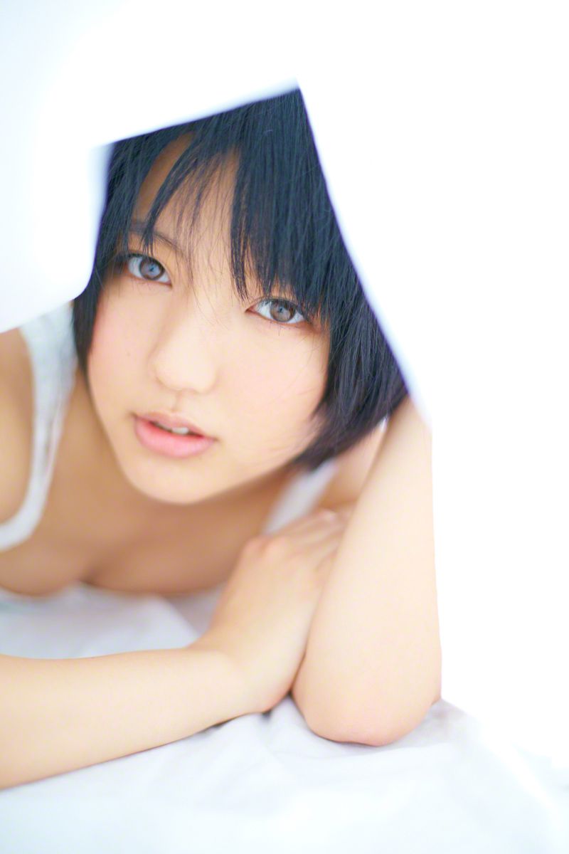 [Wanibooks] NO.135 Erina Mano 真野惠里菜 写真集