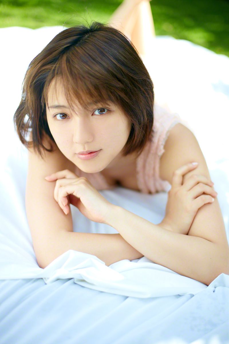 [Wanibooks] NO.135 Erina Mano 真野惠里菜 写真集