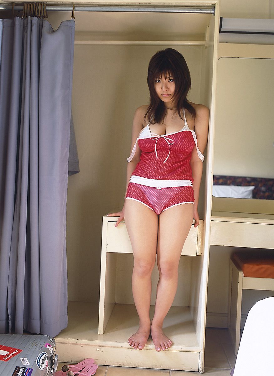 [DGC] NO.056 Miri Hanai 花井美里 写真集