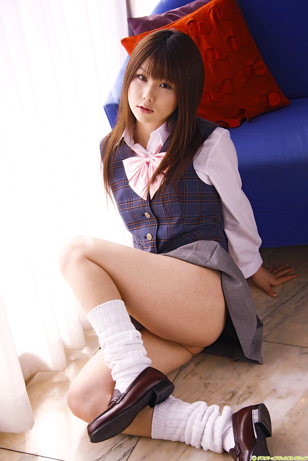 [DGC] NO.561 Yukina Momoyama 桃山ゆきな 制服美少女天国 写真集