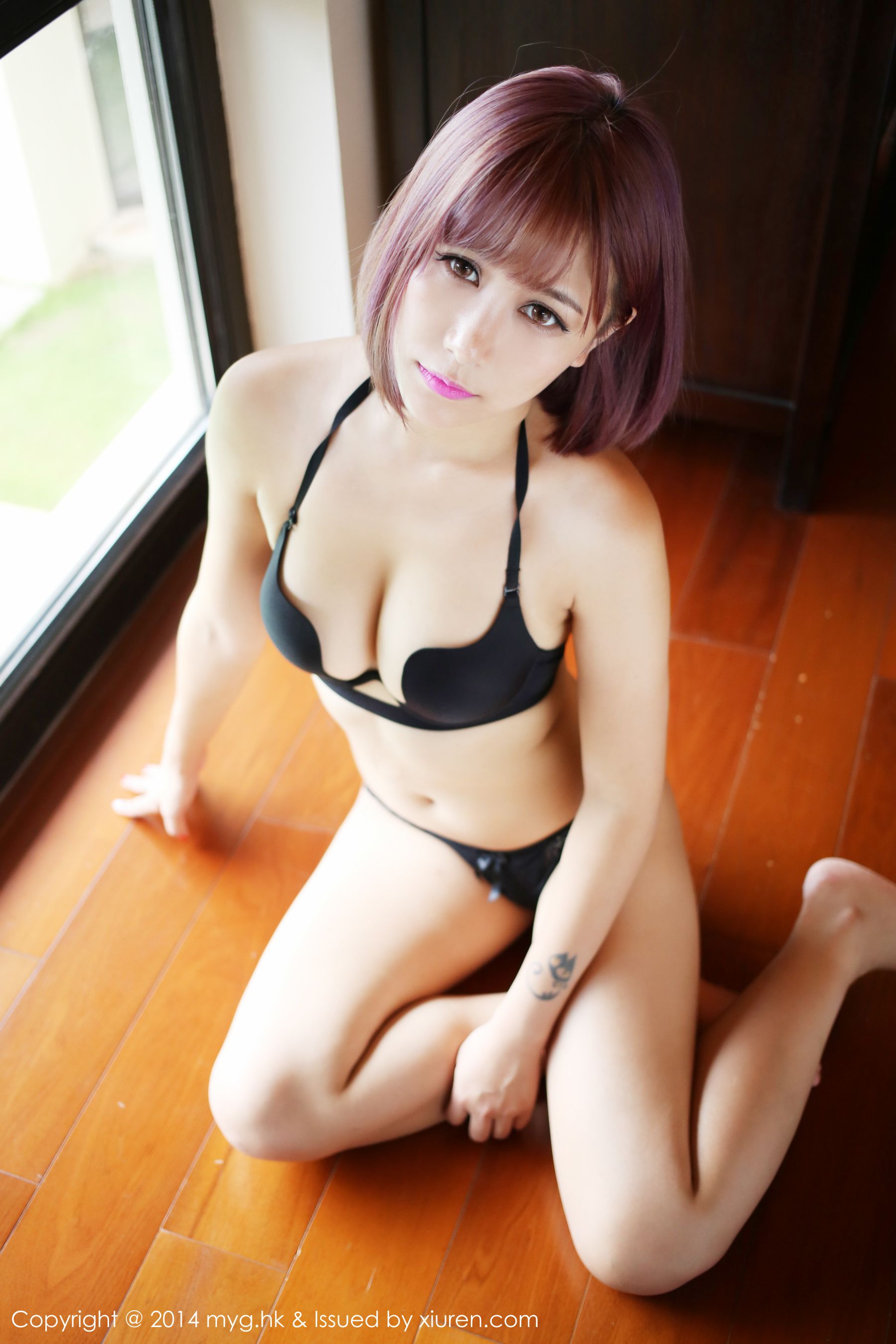 Fiona伊雨蔓《2套性感内衣》 [美媛馆MyGirl] Vol.054 写真集