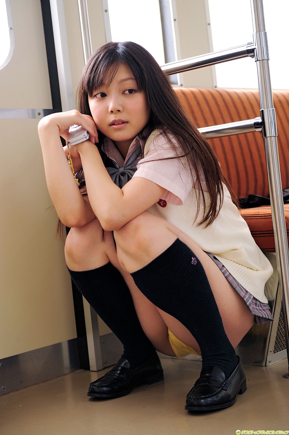 [DGC] NO.877 Natsumi Minagawa 皆川なつみ 制服美少女天国 写真集42