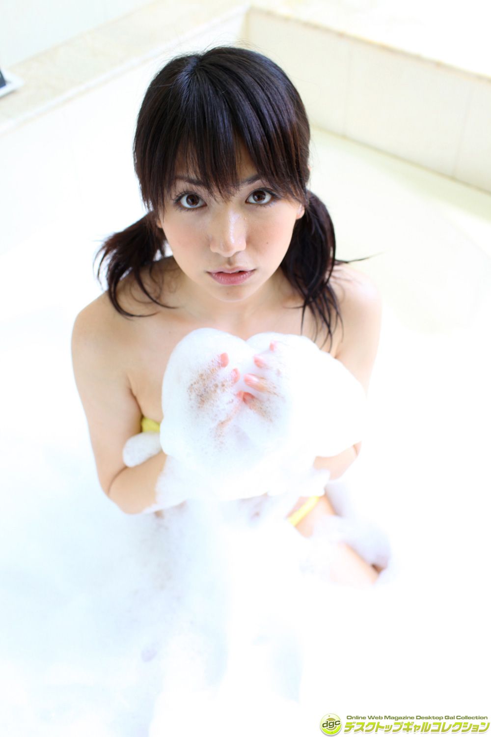 石原温美《清純さの中に醸し出す大人の色気にクラッ!》写真集 [DGC] NO.1287