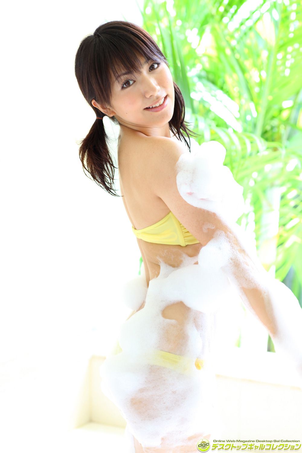 石原温美《清純さの中に醸し出す大人の色気にクラッ!》写真集 [DGC] NO.1287